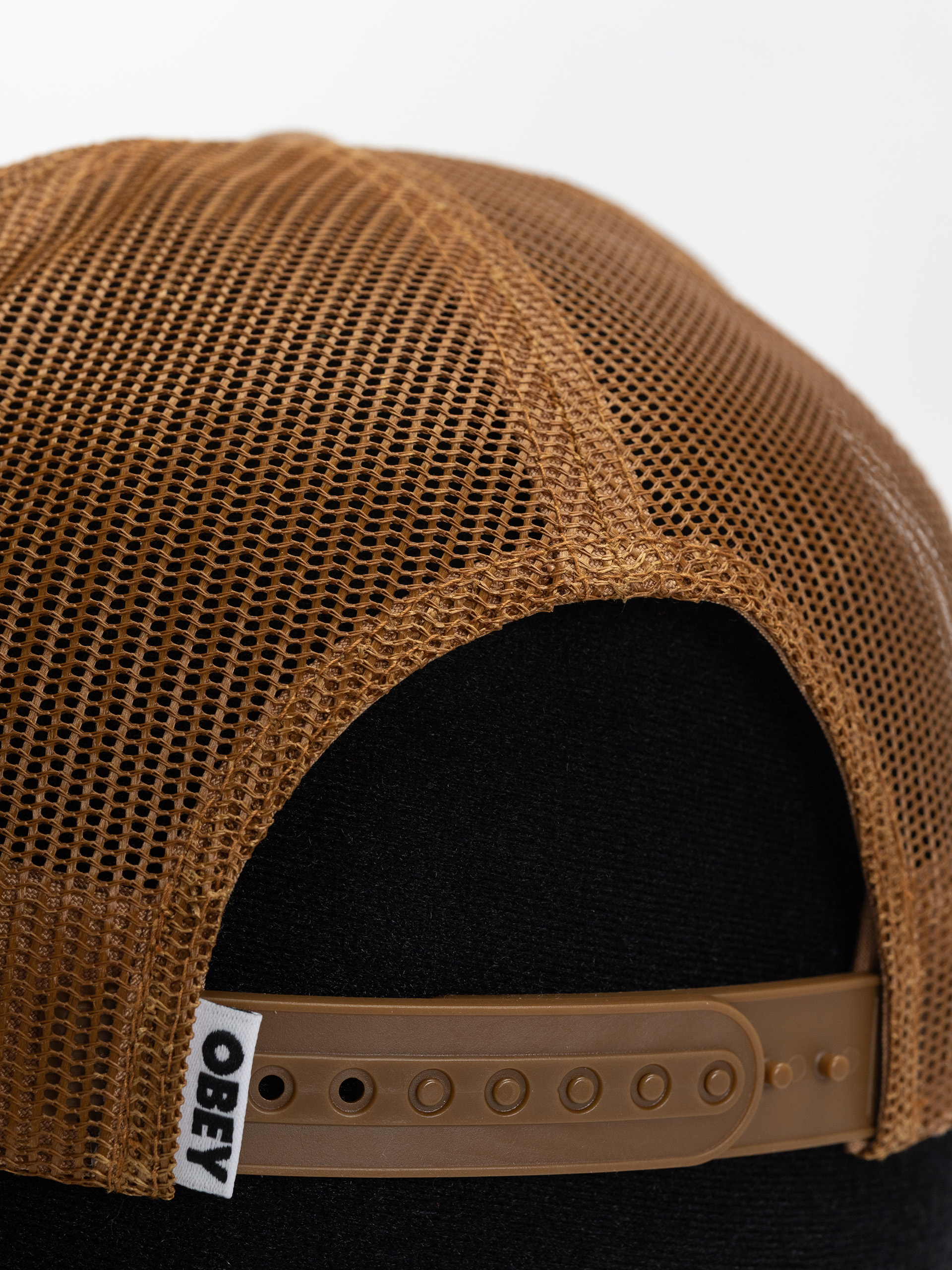 OBEY Ranch Trucker Cap (tan)