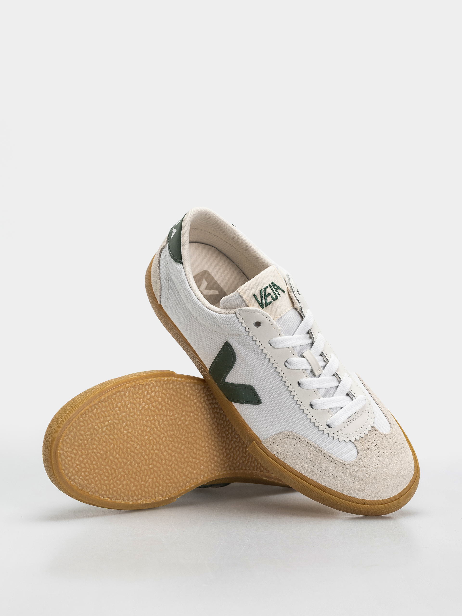 Veja Volley Wmn Shoes (white cryprus natural)
