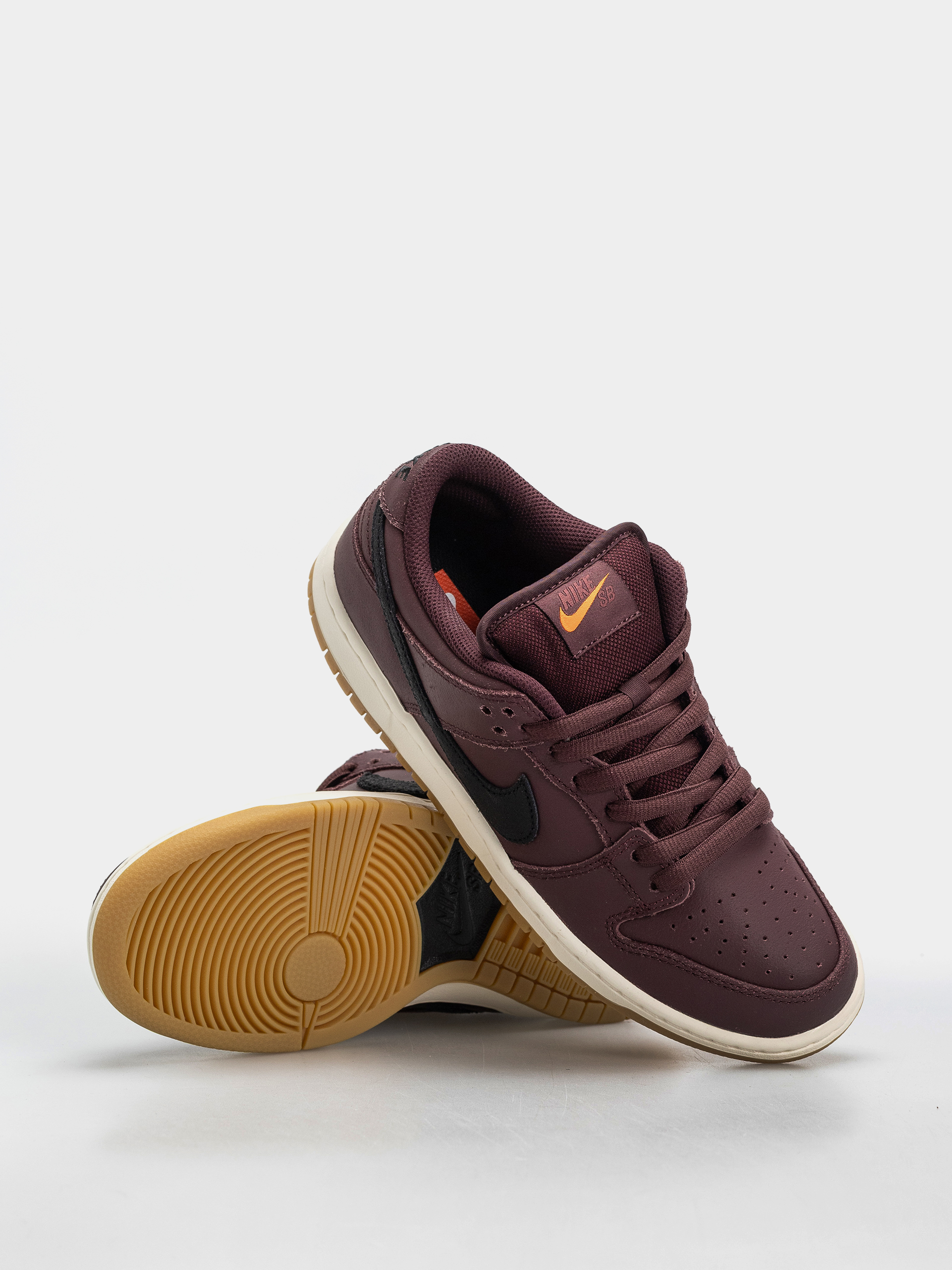 Nike SB Dunk Low Pro ISO Schuhe (burgundy crush/black mystic dates sail)
