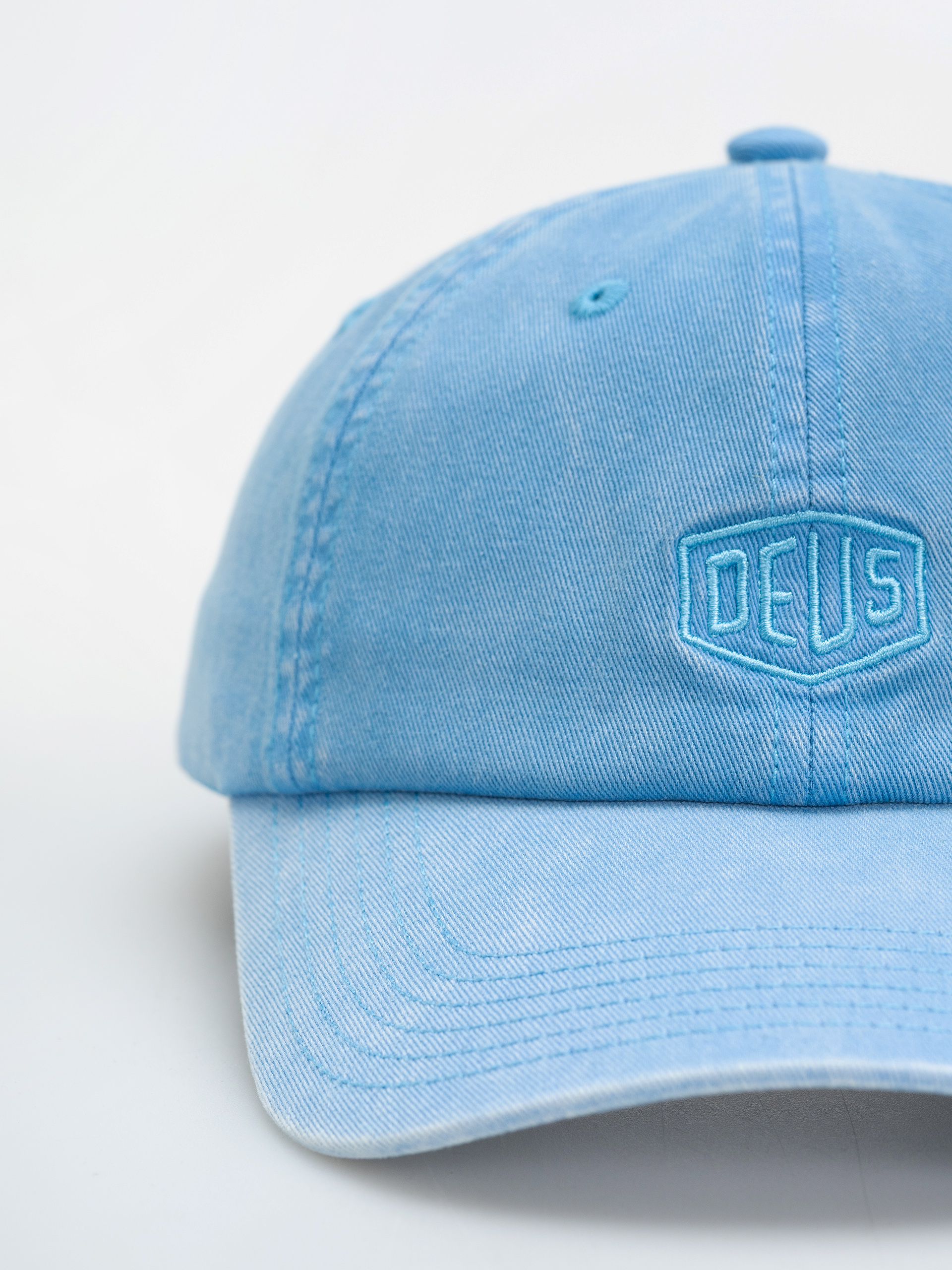 Deus Ex Machina Shield Garment Dyed Dad Cap (bonnie blue)