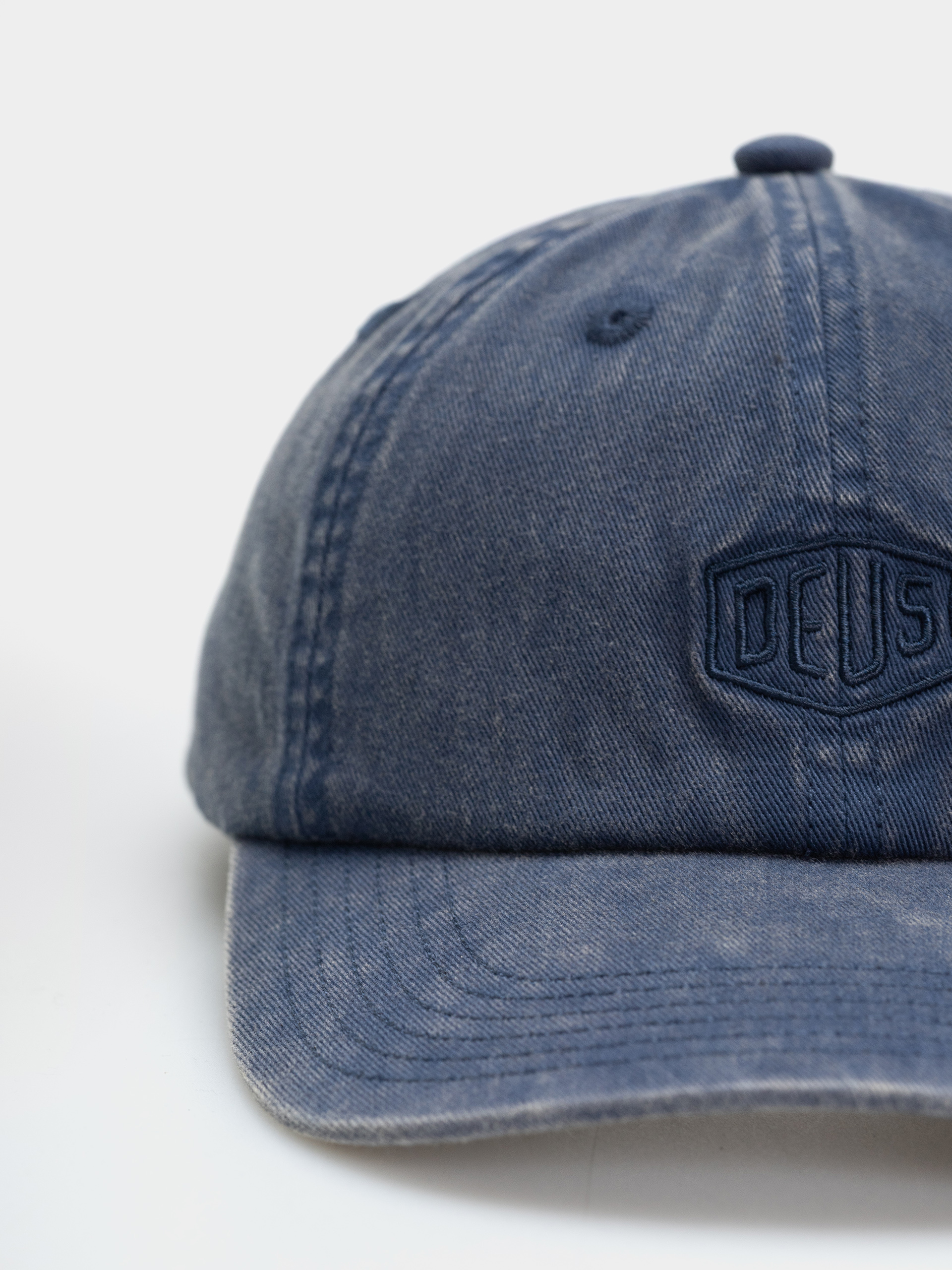 Deus Ex Machina Shield Garment Dyed Dad Cap (mechanic blue)