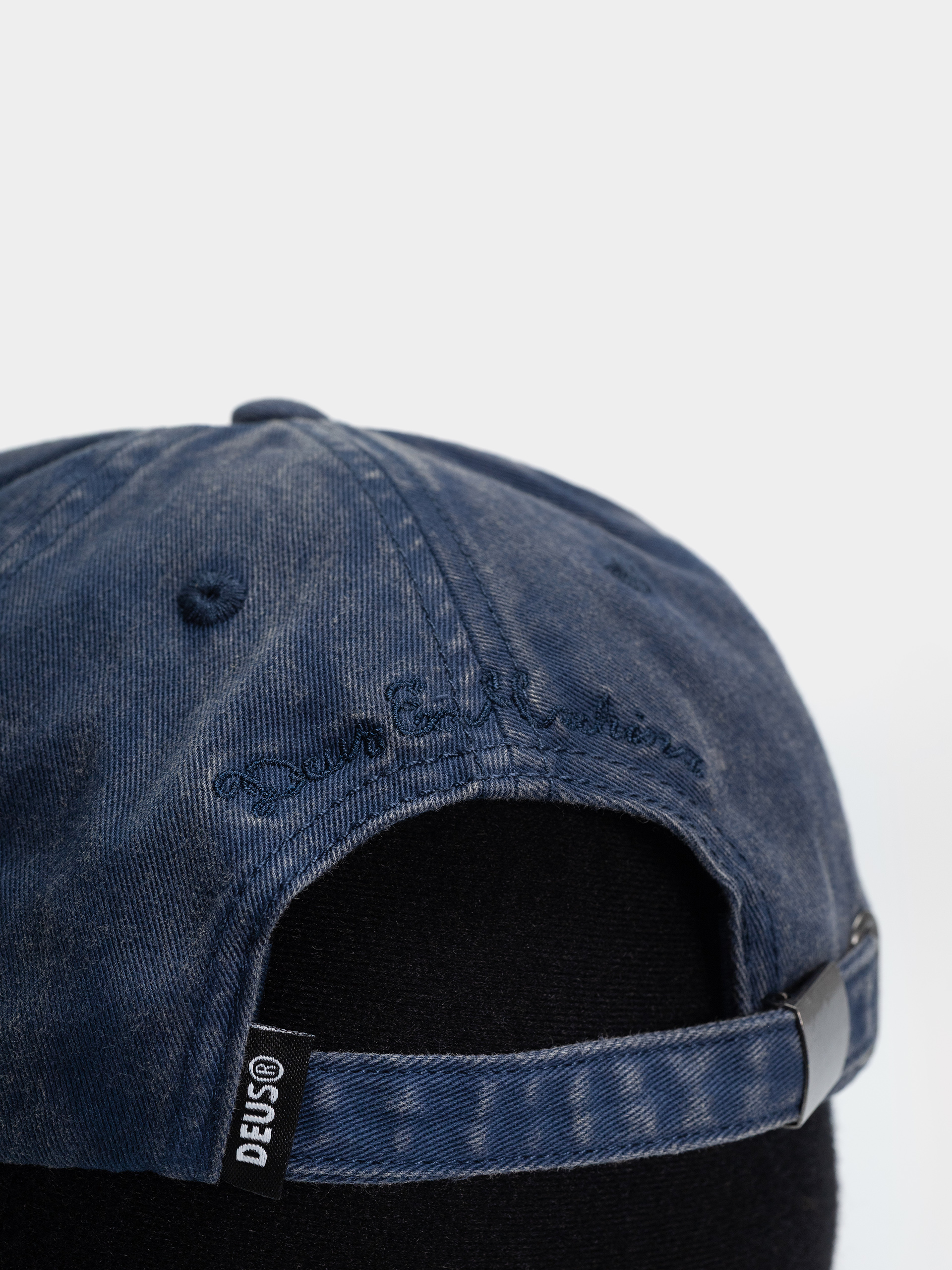 Deus Ex Machina Shield Garment Dyed Dad Cap (mechanic blue)