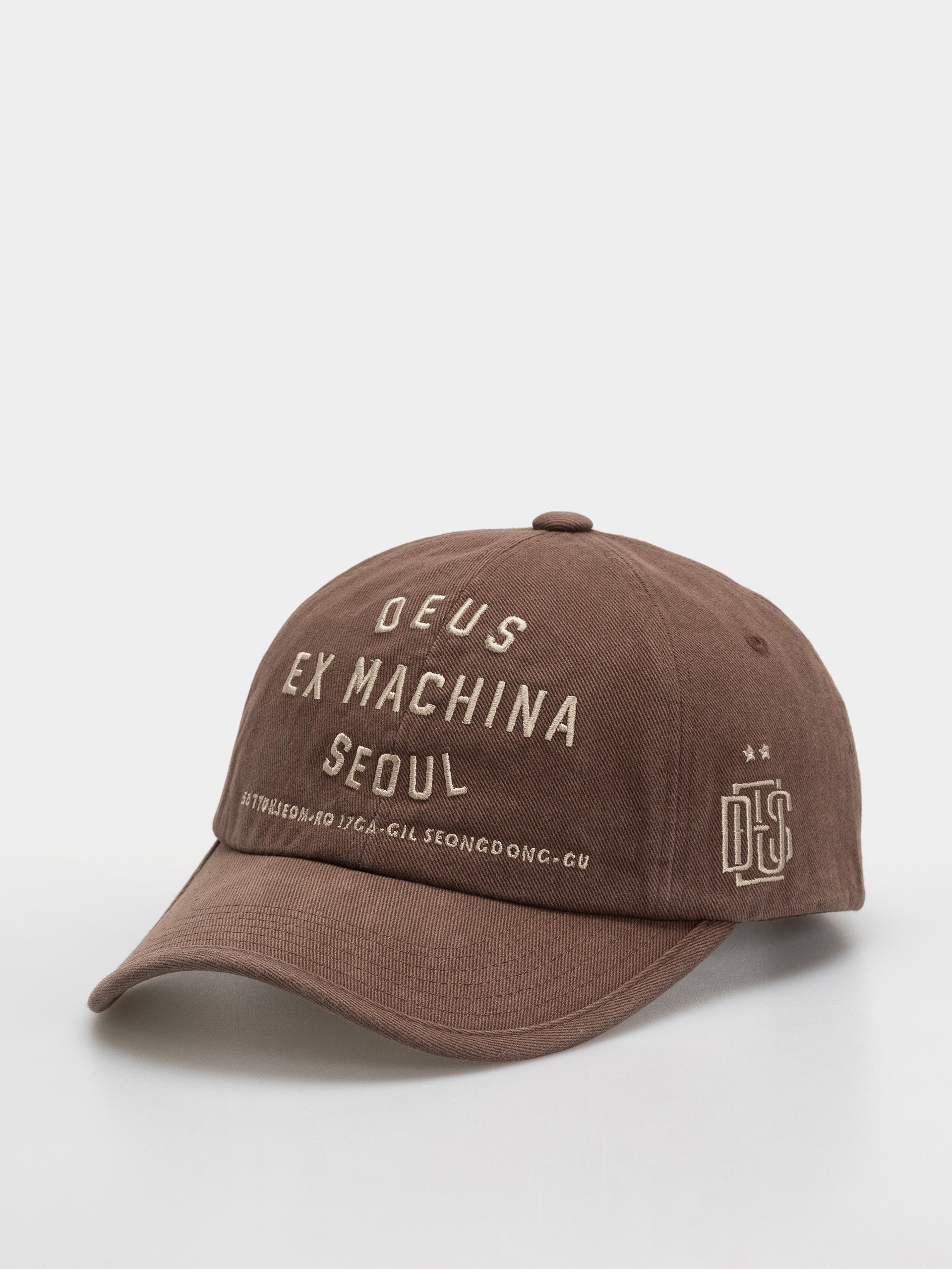 Deus Ex Machina Emblem College Address Cap