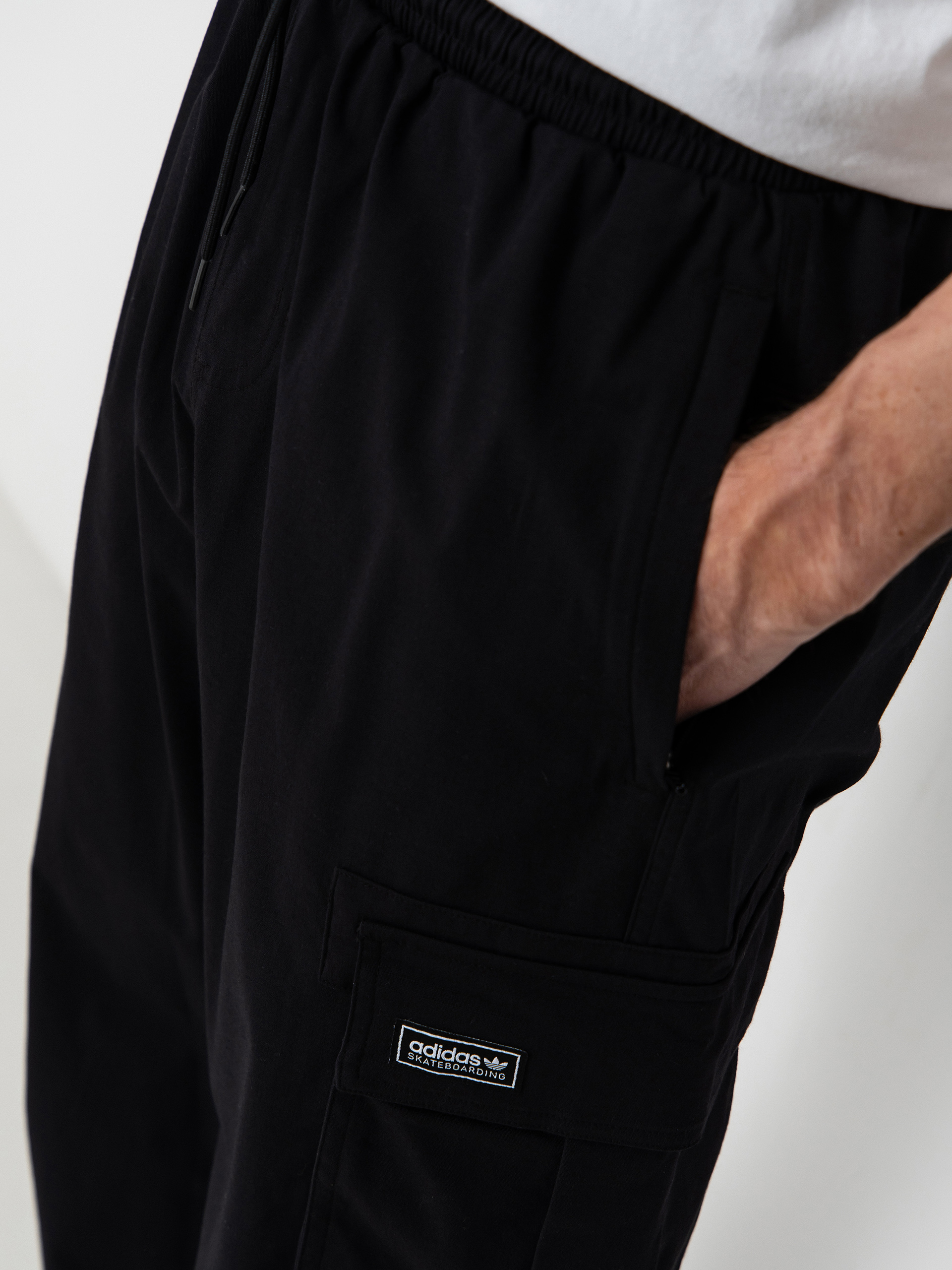 adidas Skt Cargo Hose (black/black)