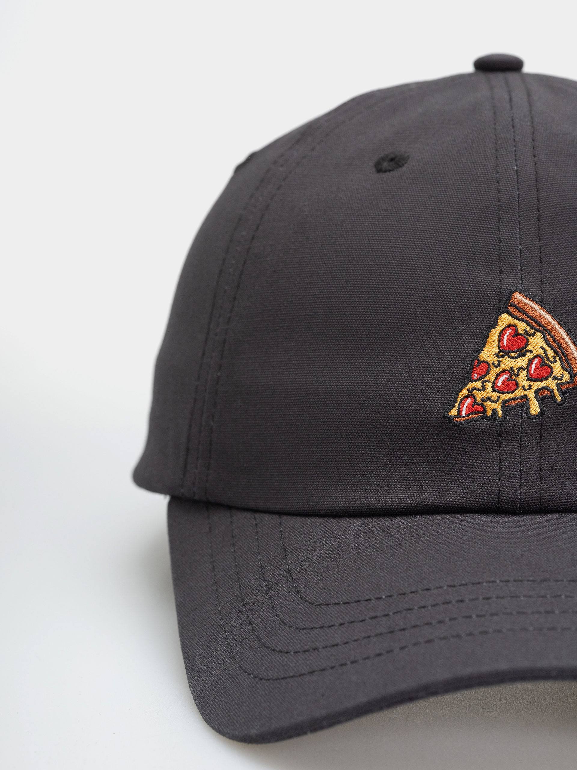 Iriedaily Cap Pizza Love Dad (off black)