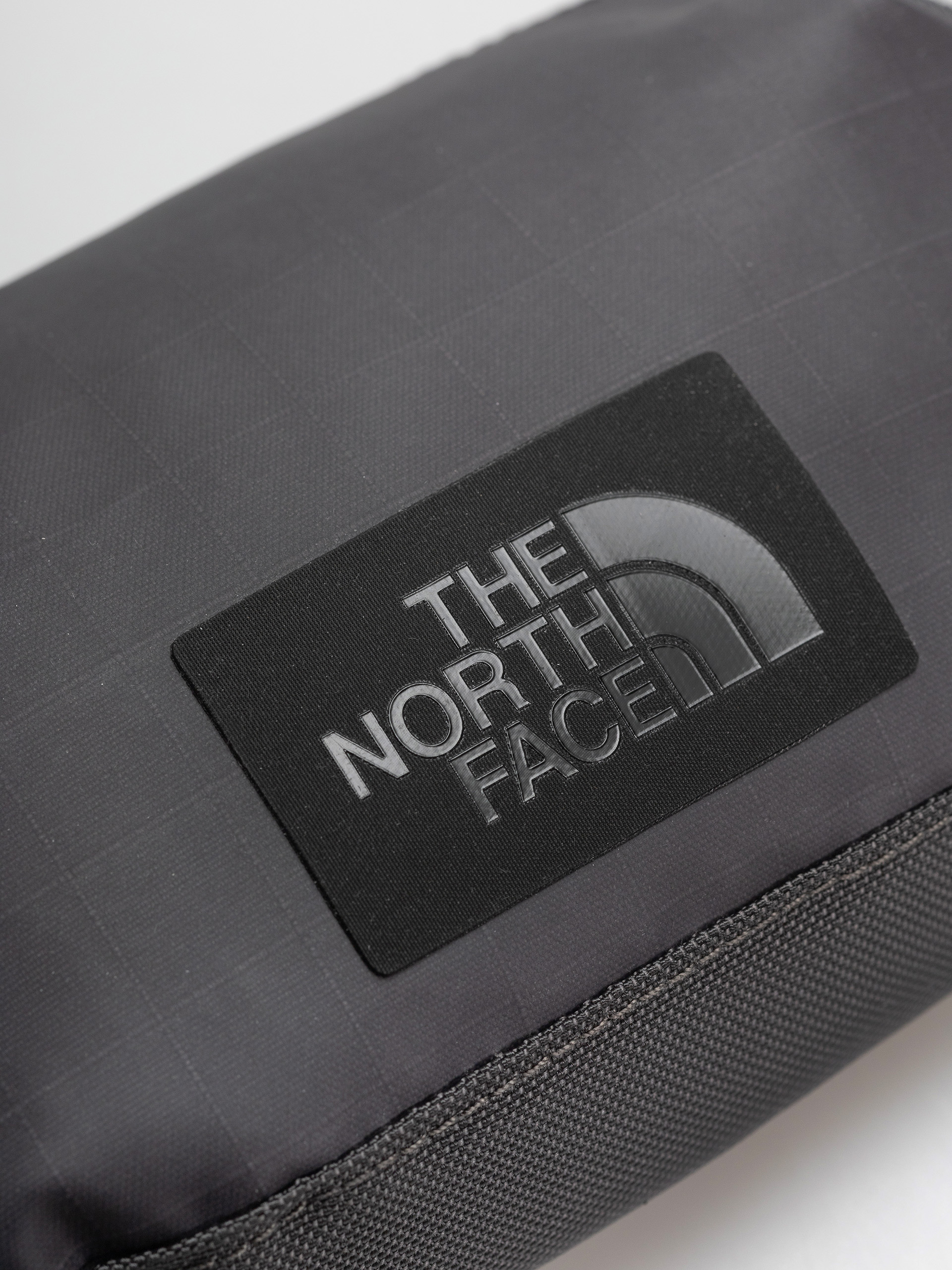 The North Face Crossbody Bcv Pro Travel Pouch (anthracite grey)