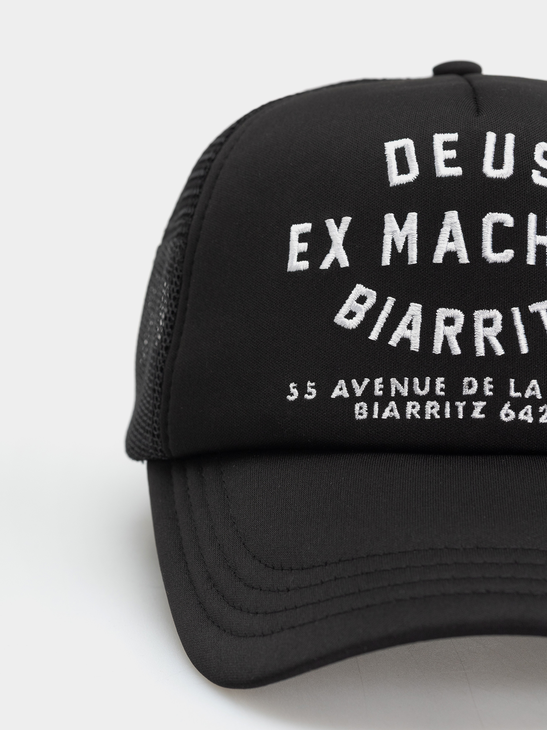 Deus Ex Machina Cap Biarritz Address (black)