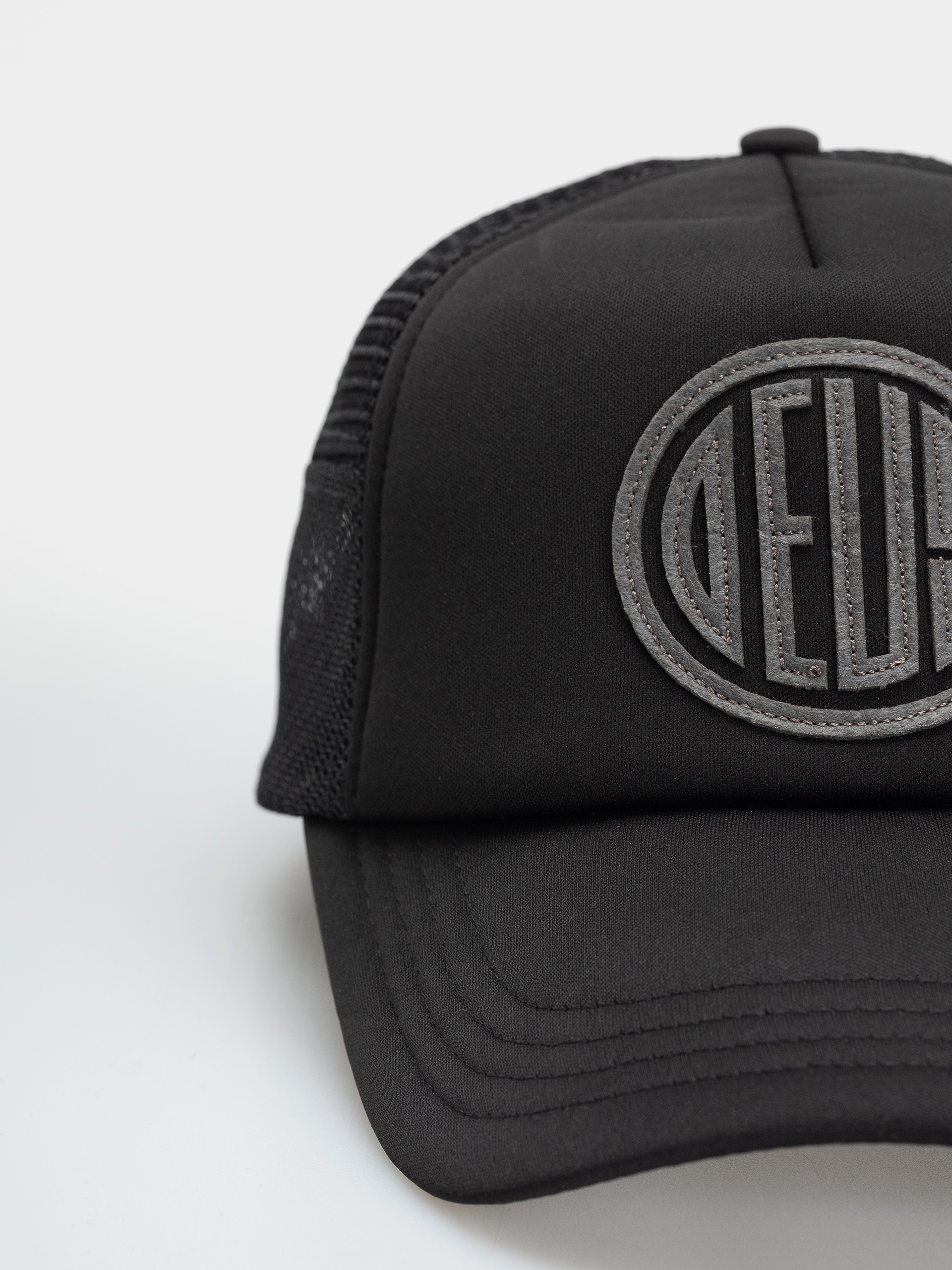 Deus Ex Machina Cap Pill (black)