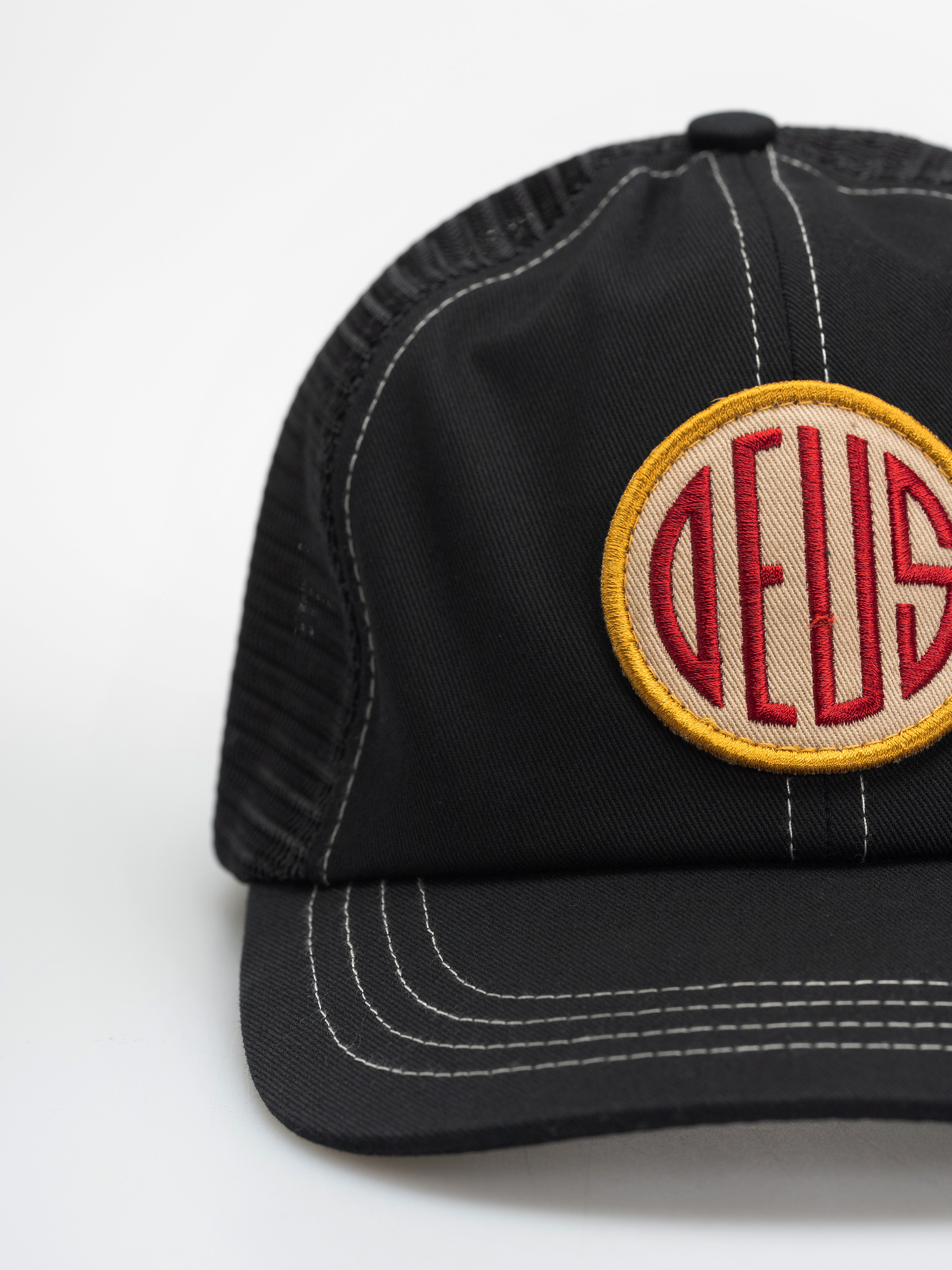 Deus Ex Machina Cap Pill (black)