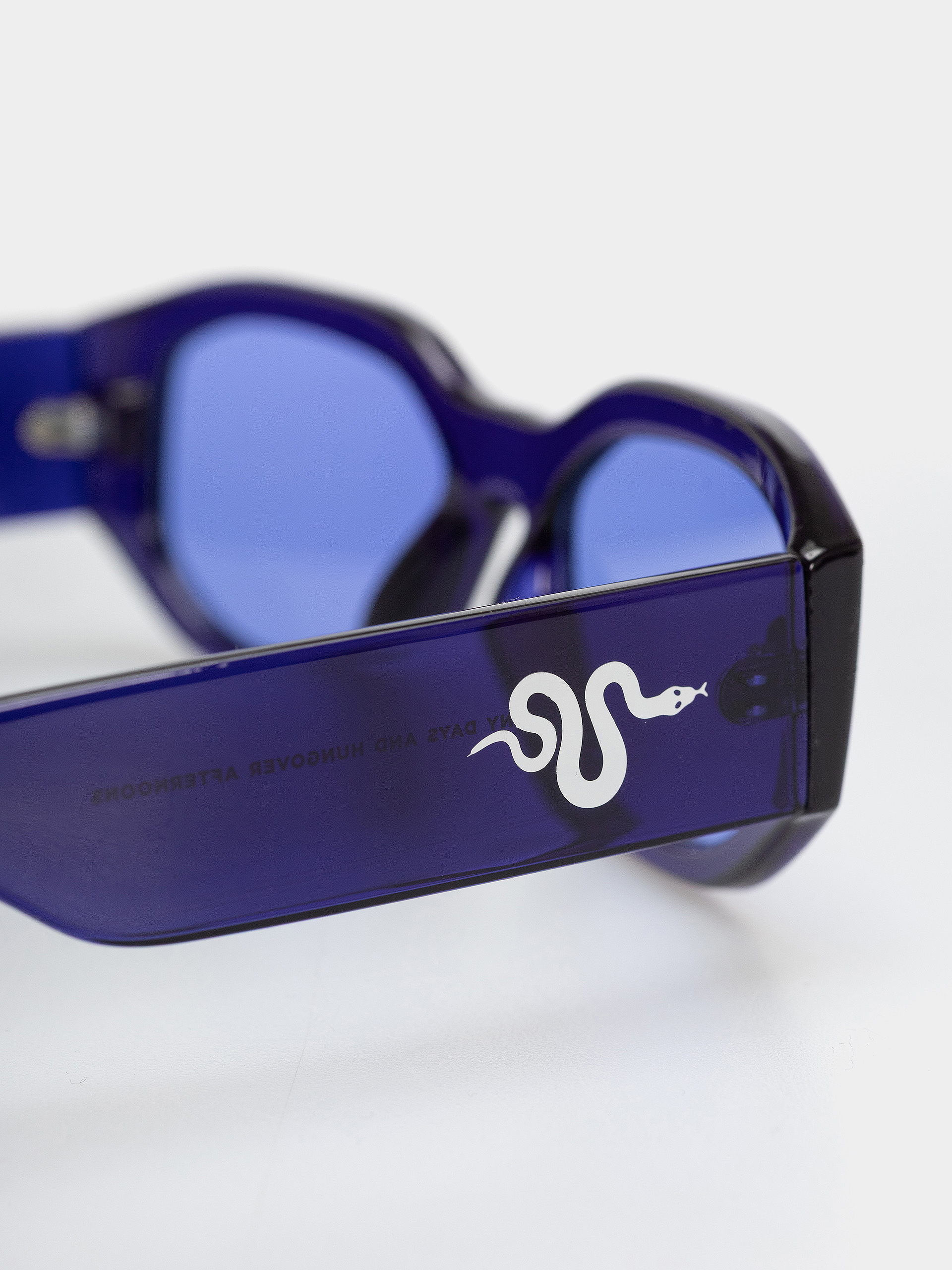 CHPO Brooklyn Sunglasses (indigo/indigo)