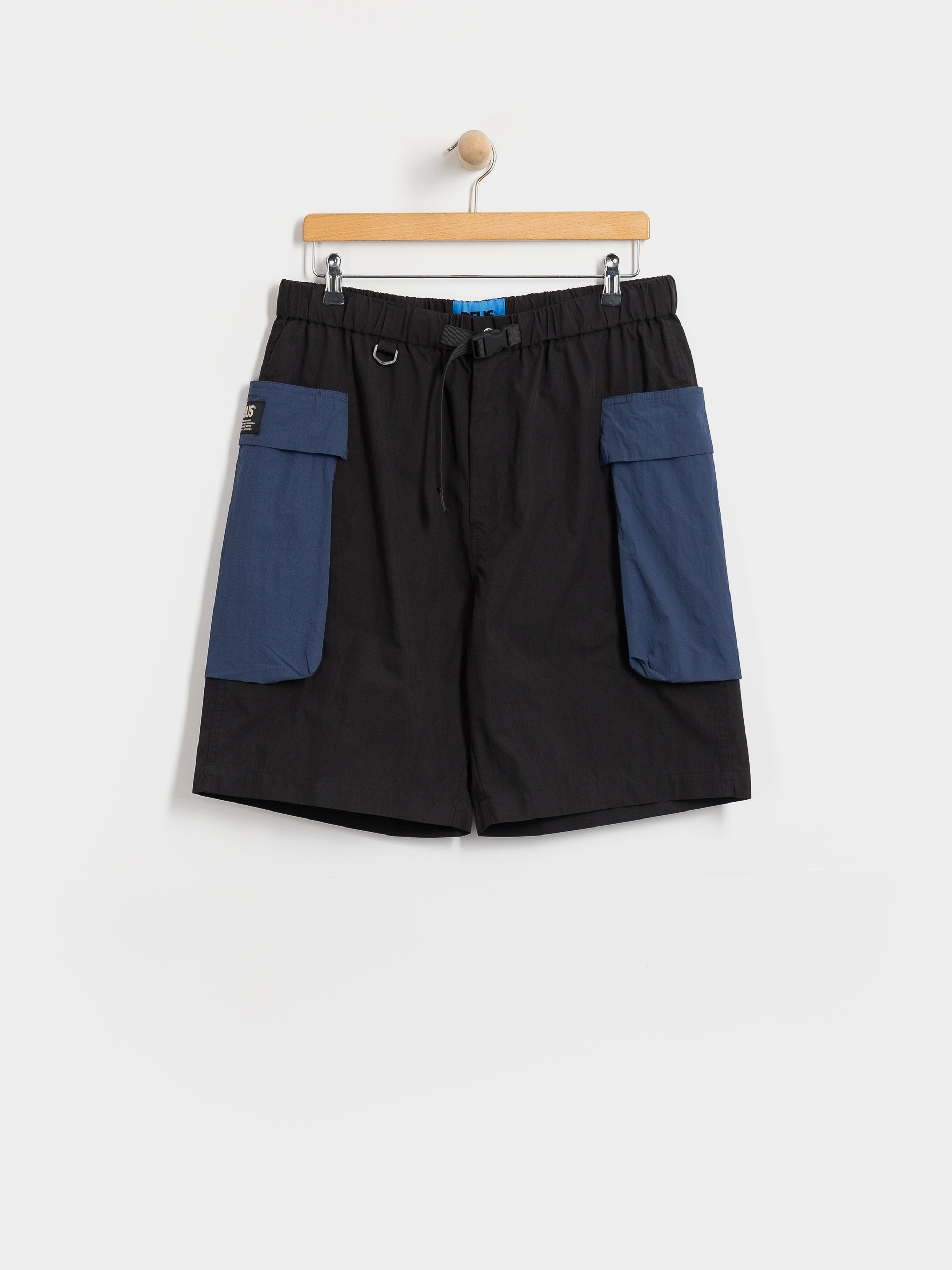 Deus Ex Machina Duck Dive Shorts (black)