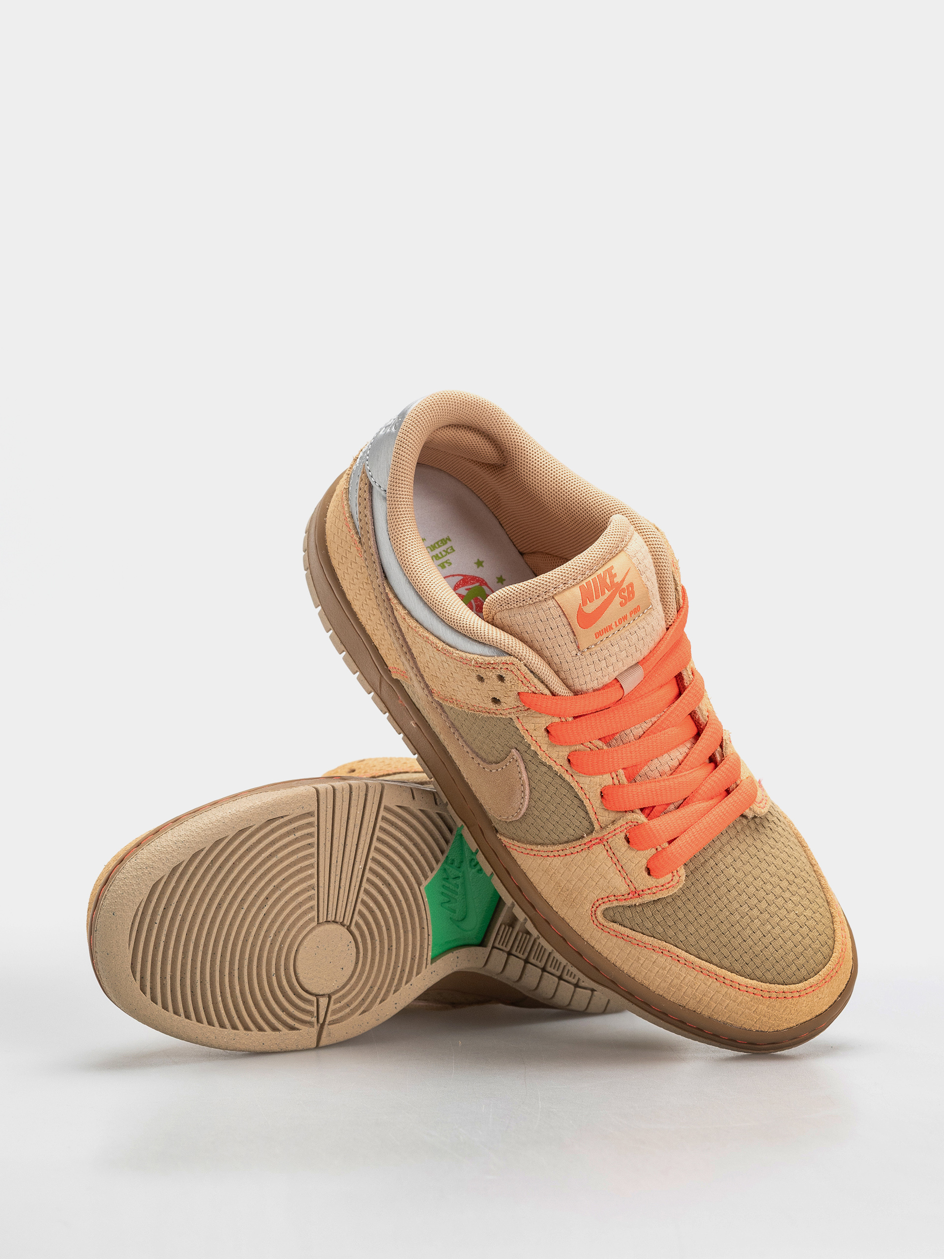 Nike SB Shoes Dunk Low Pro - beige (canvas/vachetta tan/parachute