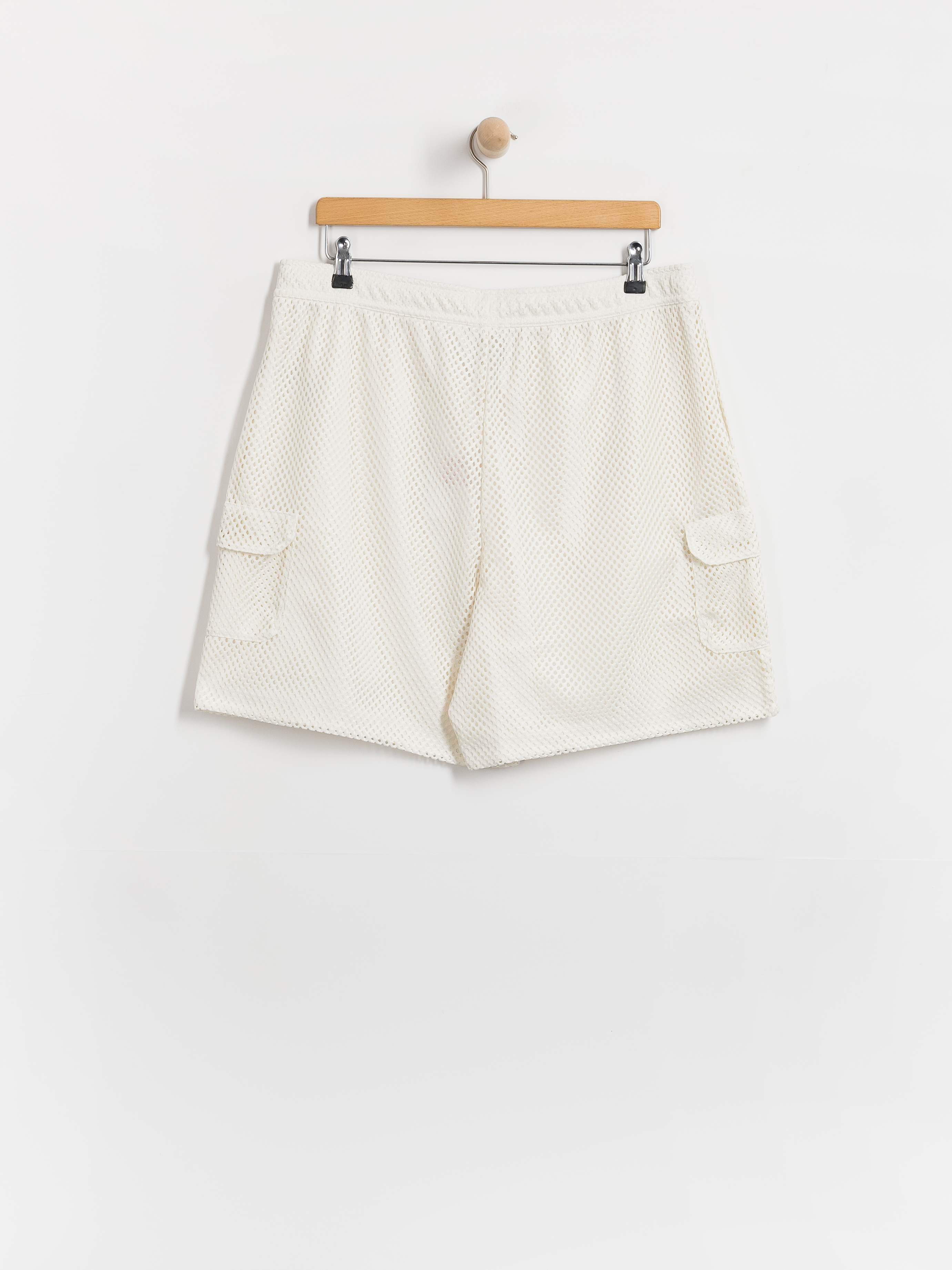The North Face Tnf Red Box Mesh Utility Shorts (white dune)