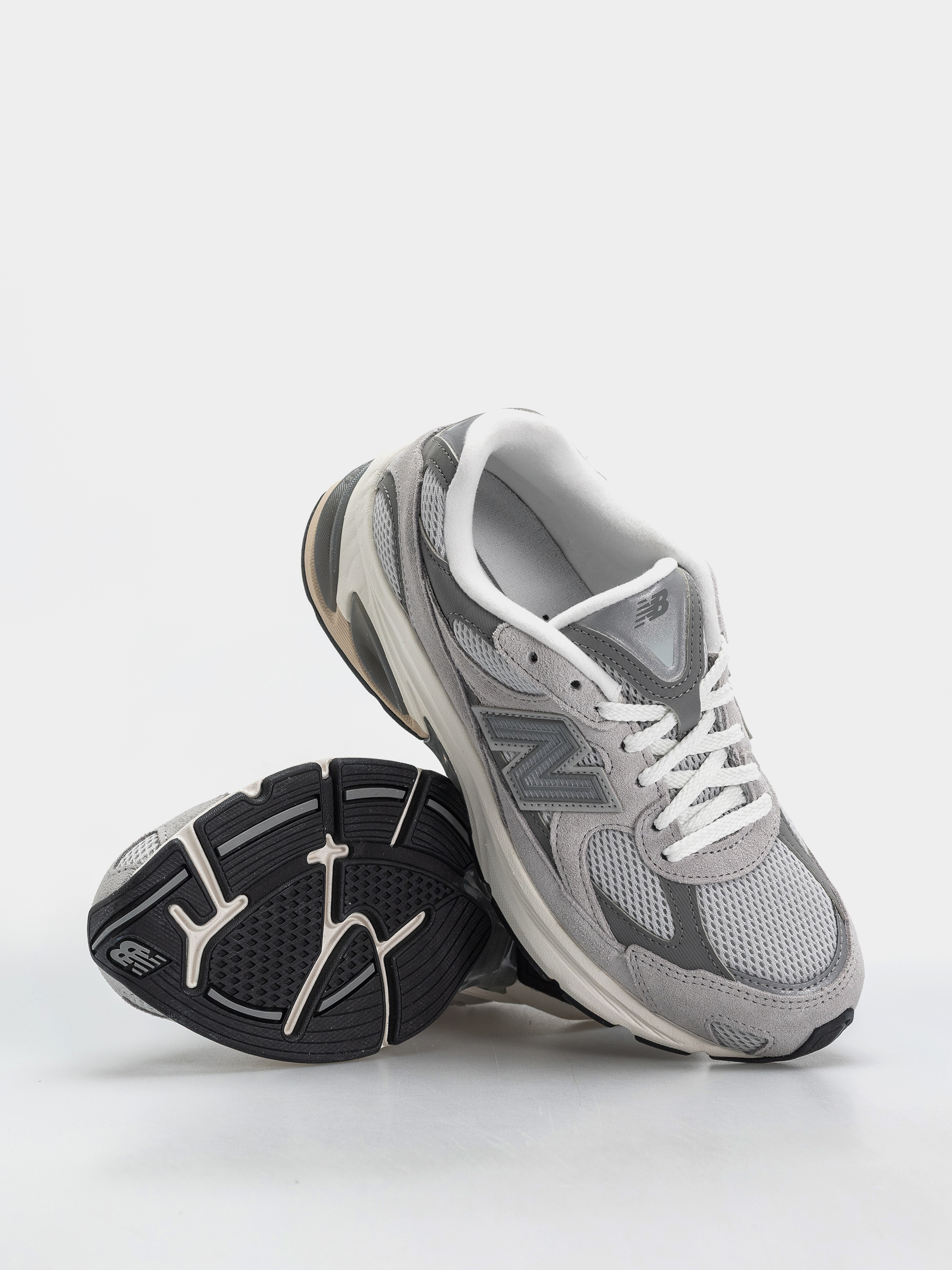 New Balance 2010 Shoes (raincloud/harbor grey/white)