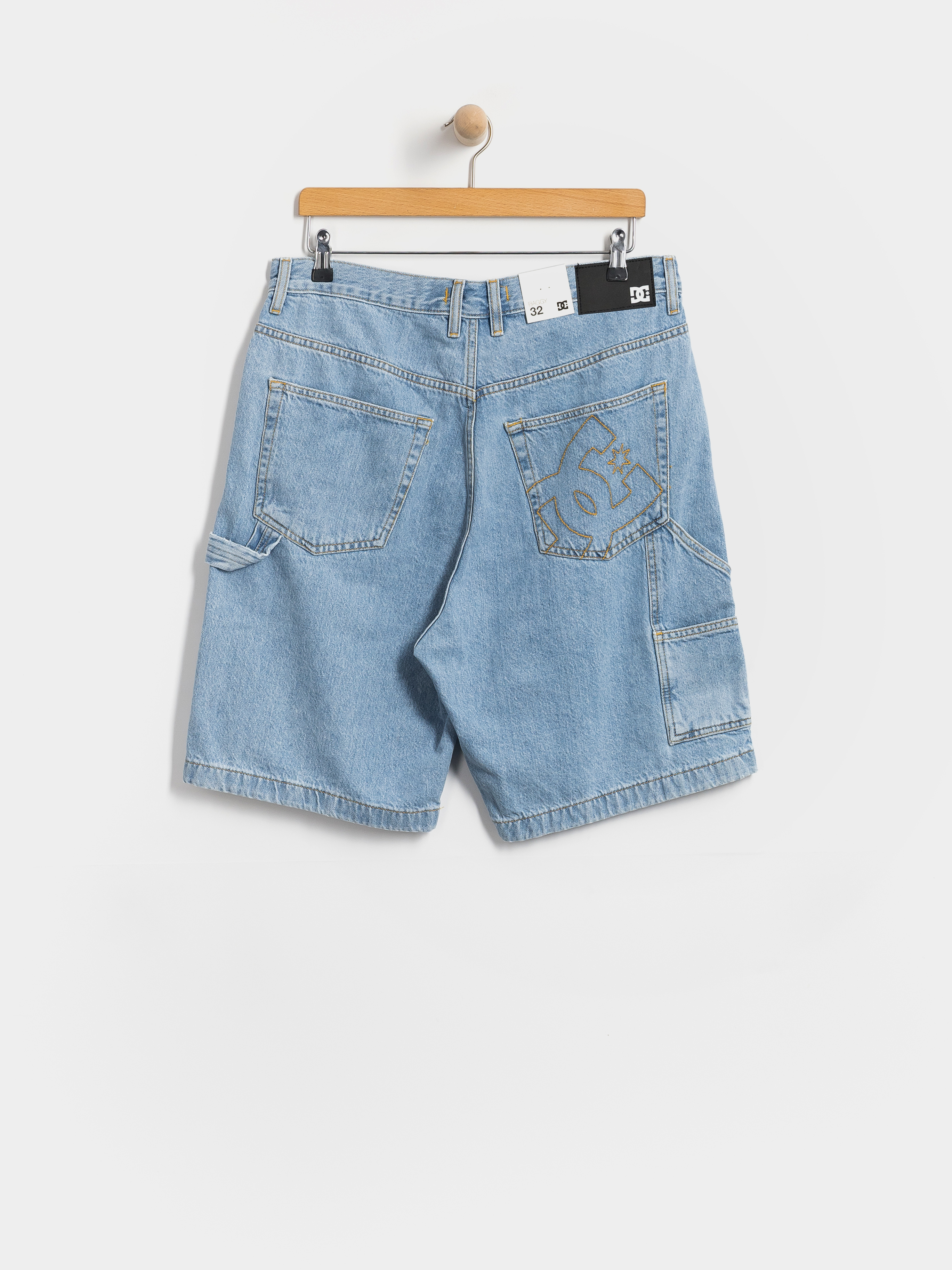 DC Baggy Denim Carpenter Shorts (indigo light)
