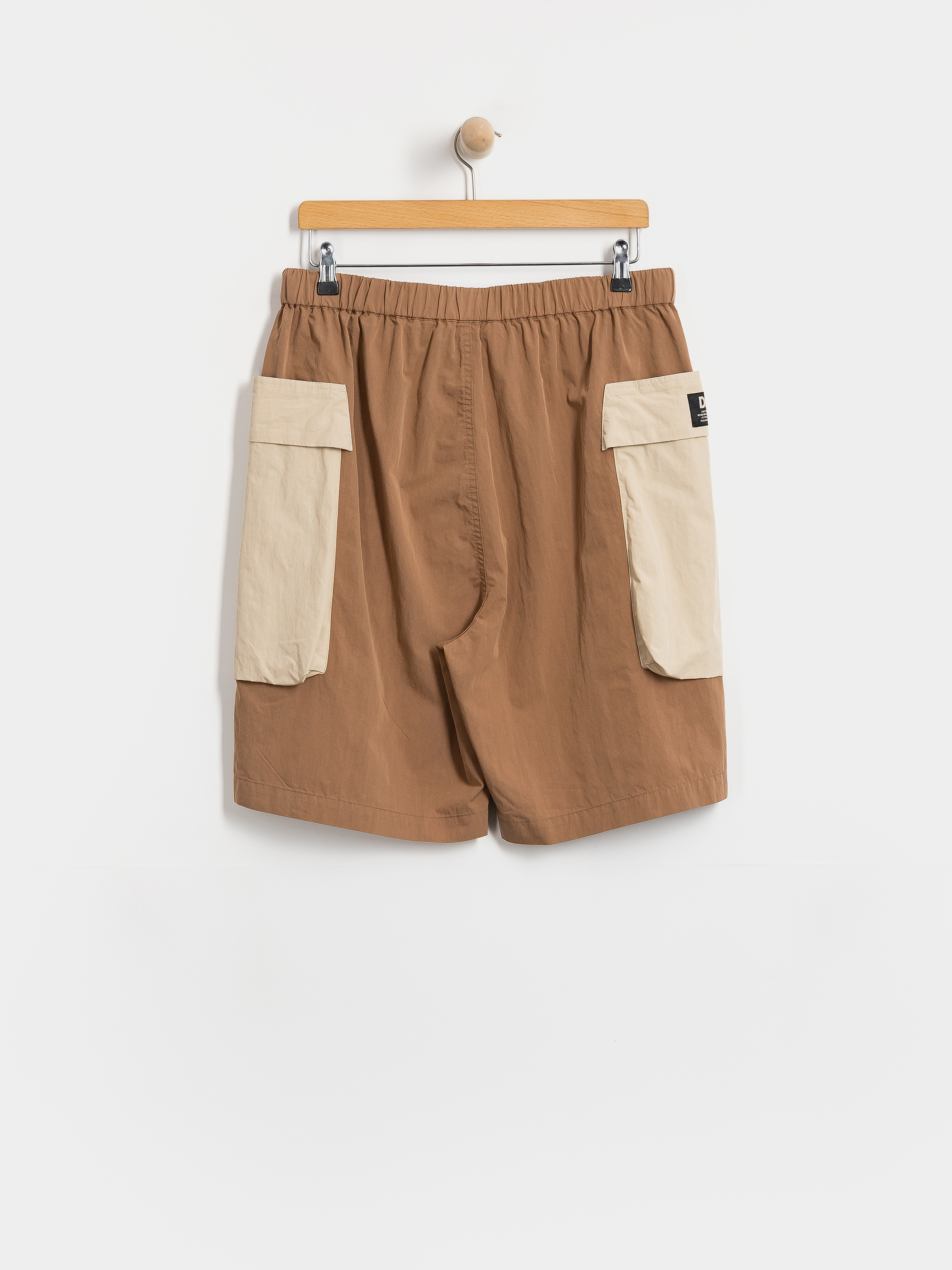 Deus Ex Machina Duck Dive Shorts (camel brown)
