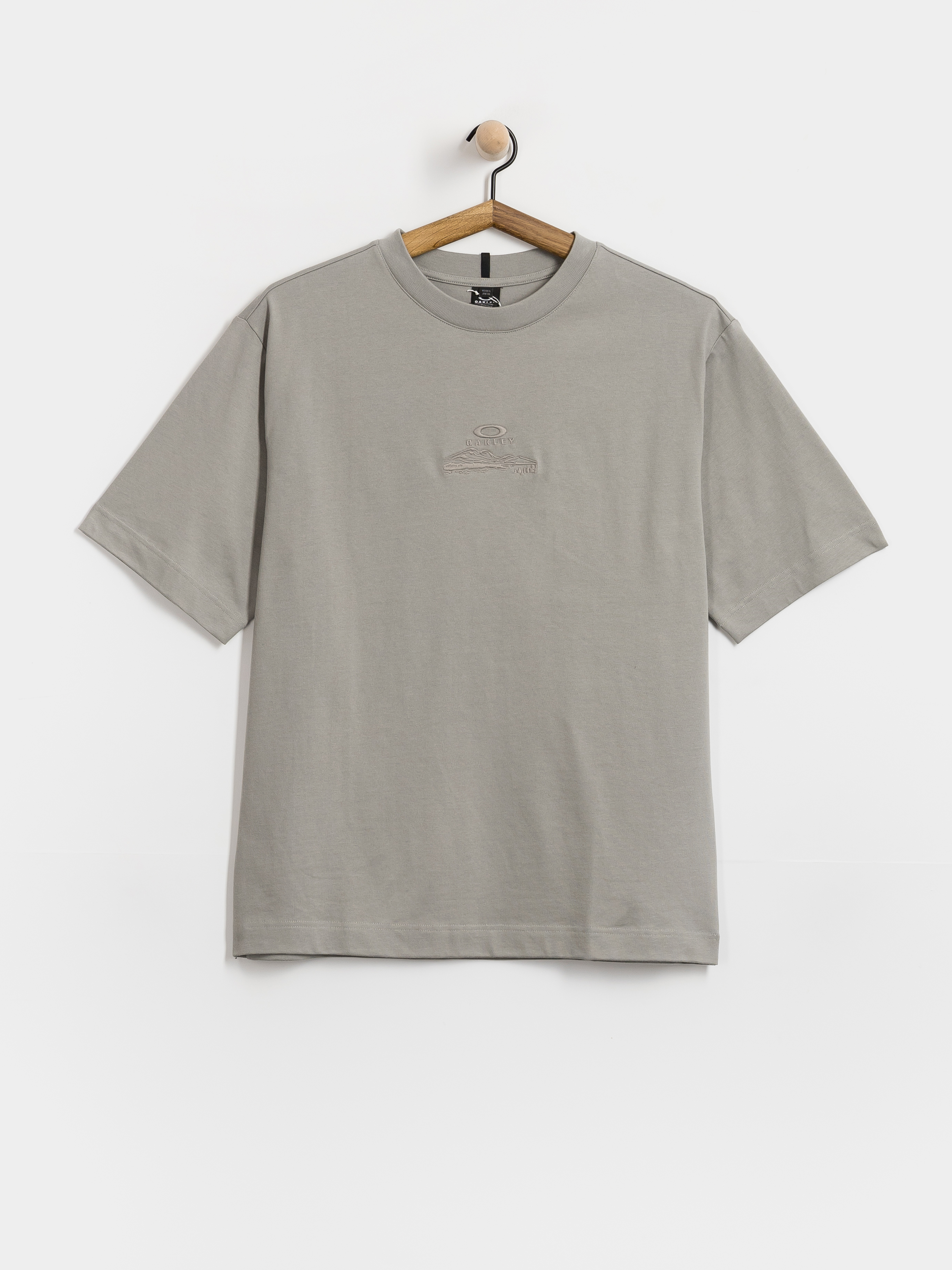 Oakley Mtn Ridge Embroidered T-Shirt (cement)