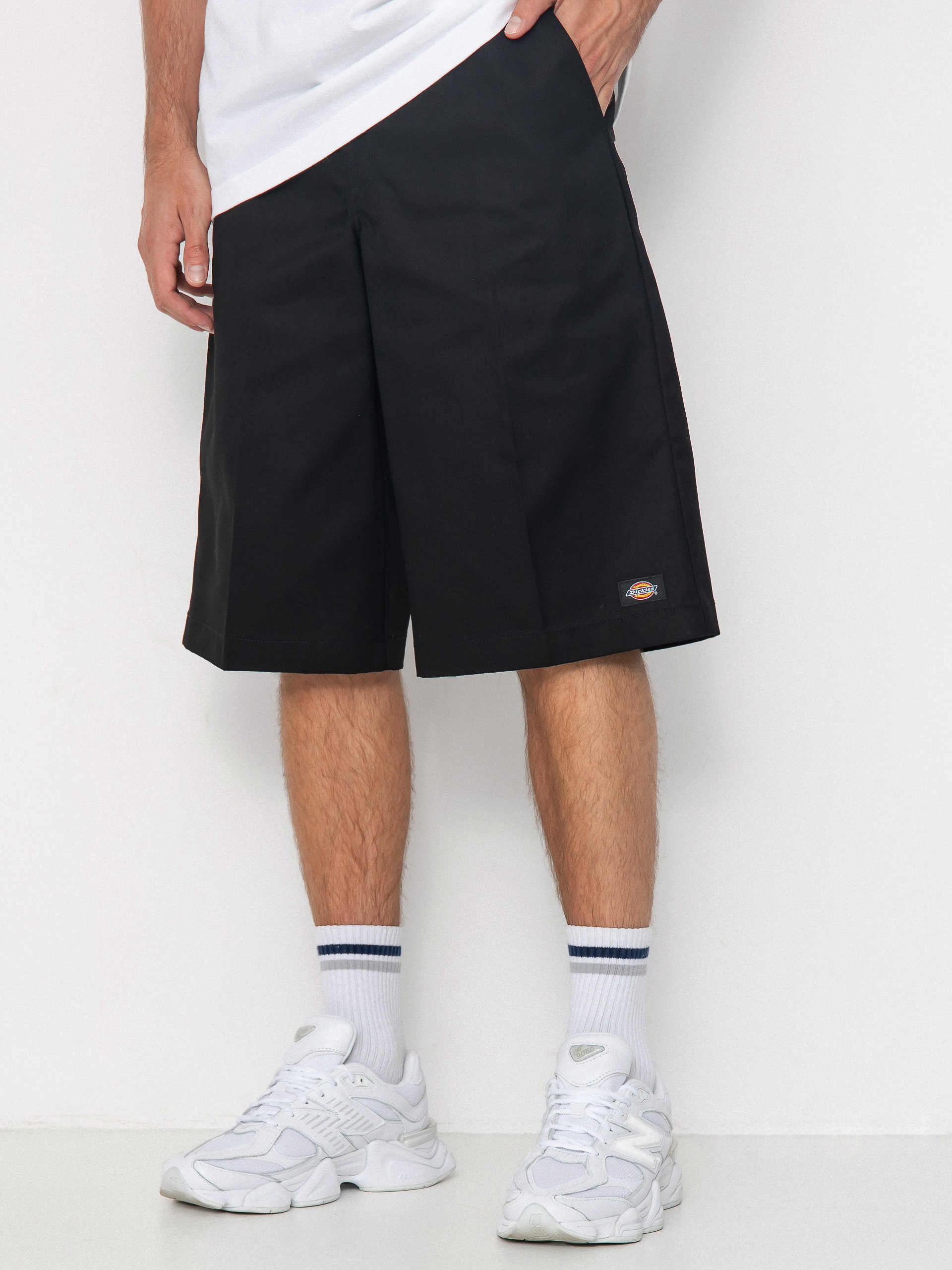 Dickies 13Inch Multi Pocket Shorts (black)