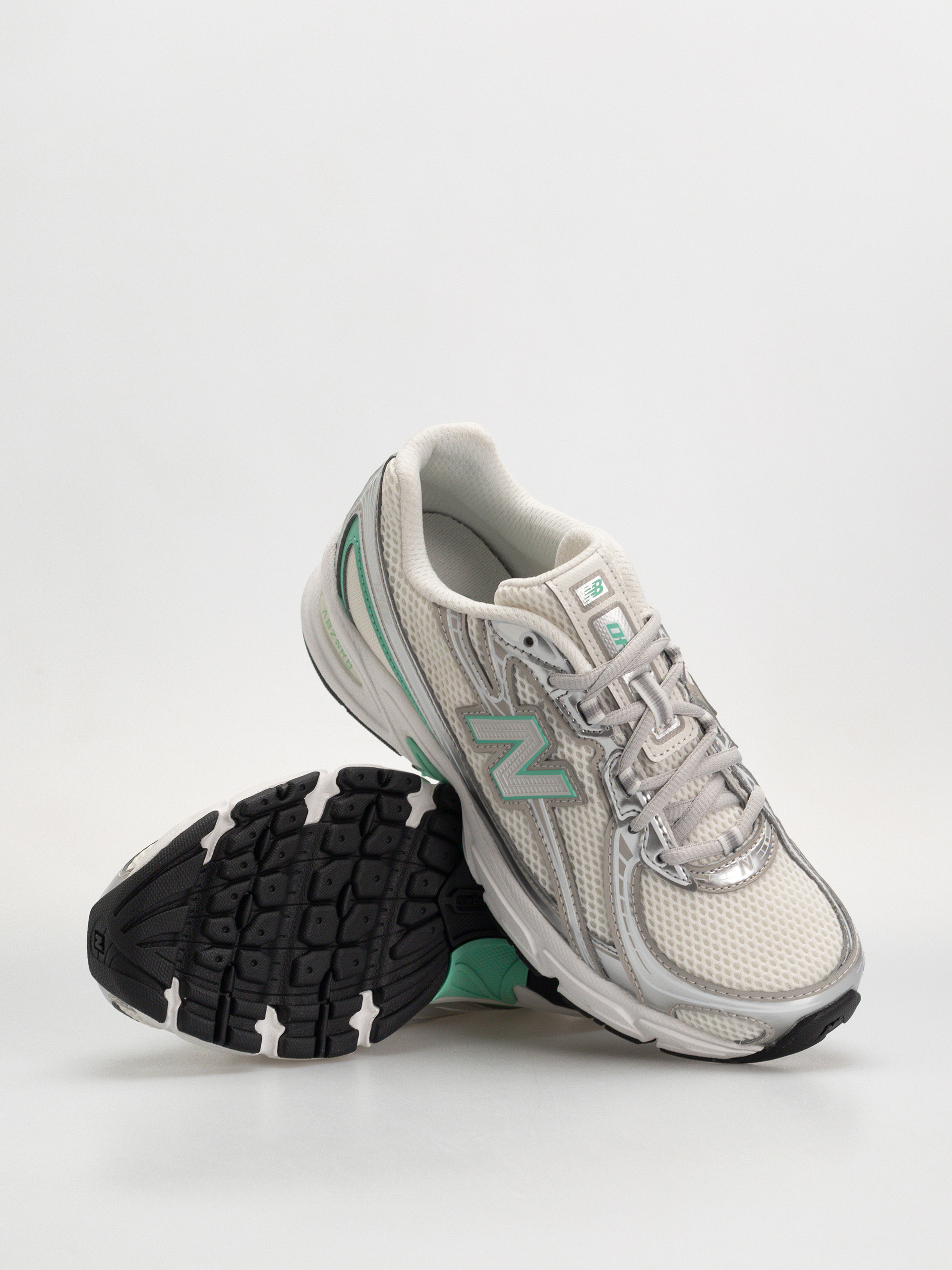 New Balance 740 JR Schuhe (silver metallic/deep end)
