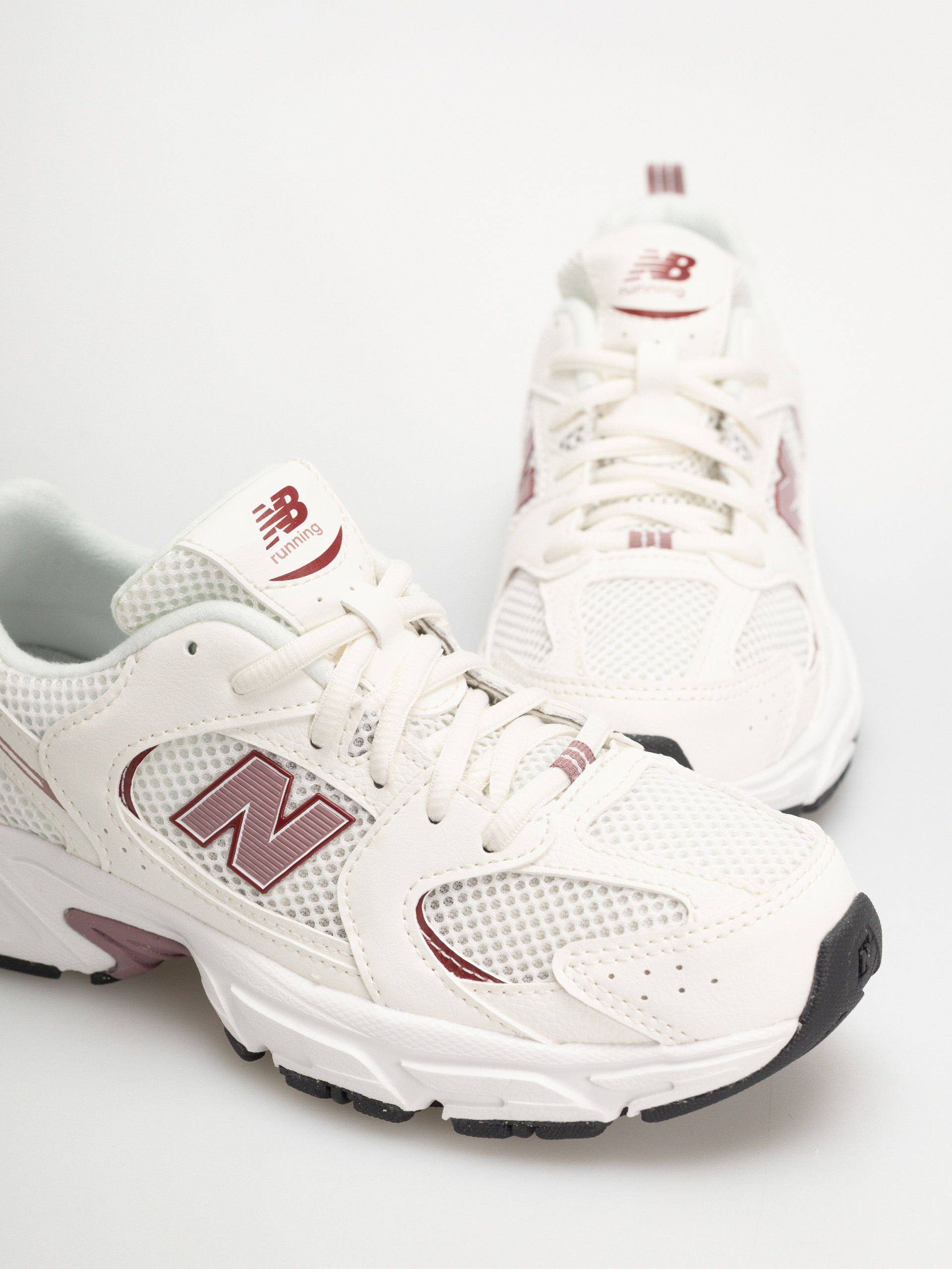 New Balance 530 JR Shoes (sea salt/rosewood)
