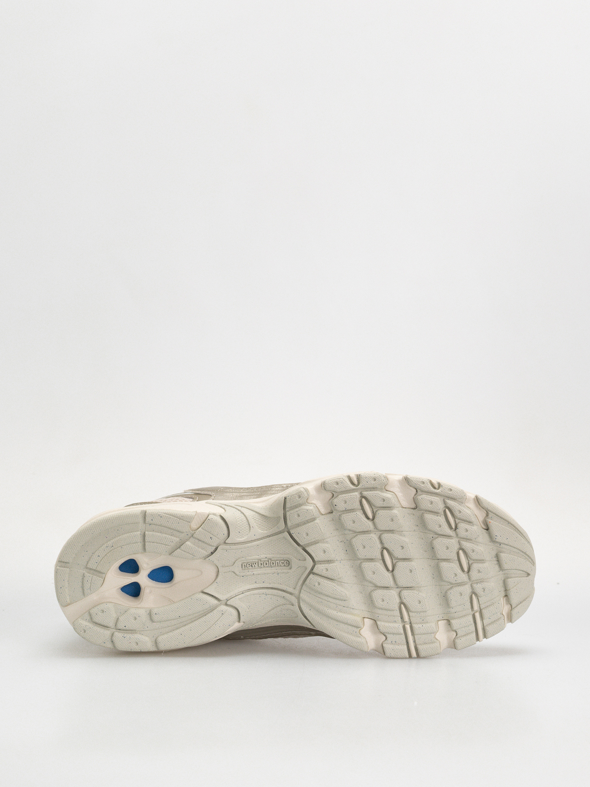 New Balance Shoes 530 (gold metallic/linen)