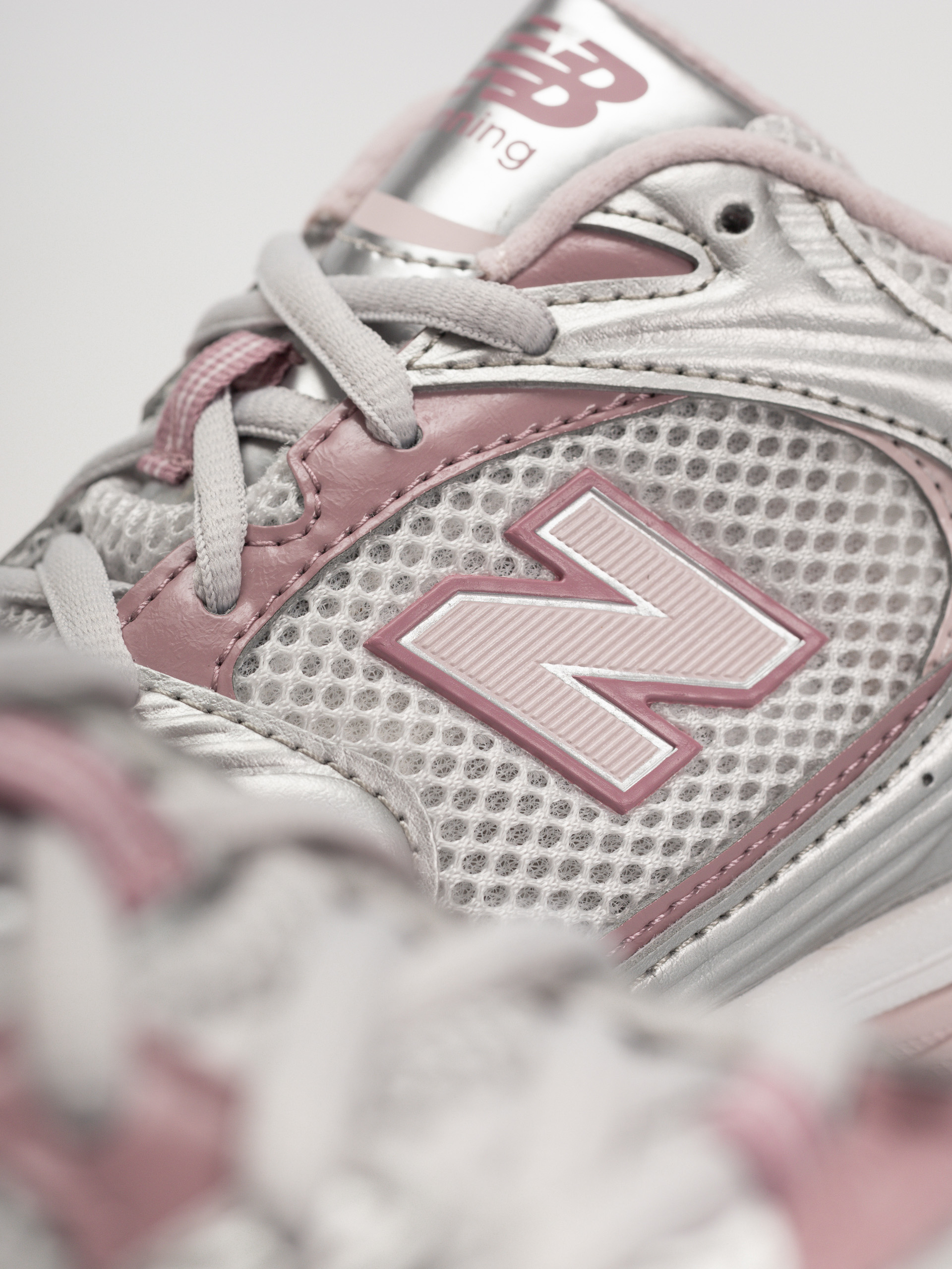 New Balance Shoes 530 (silver metallic/rosewood)