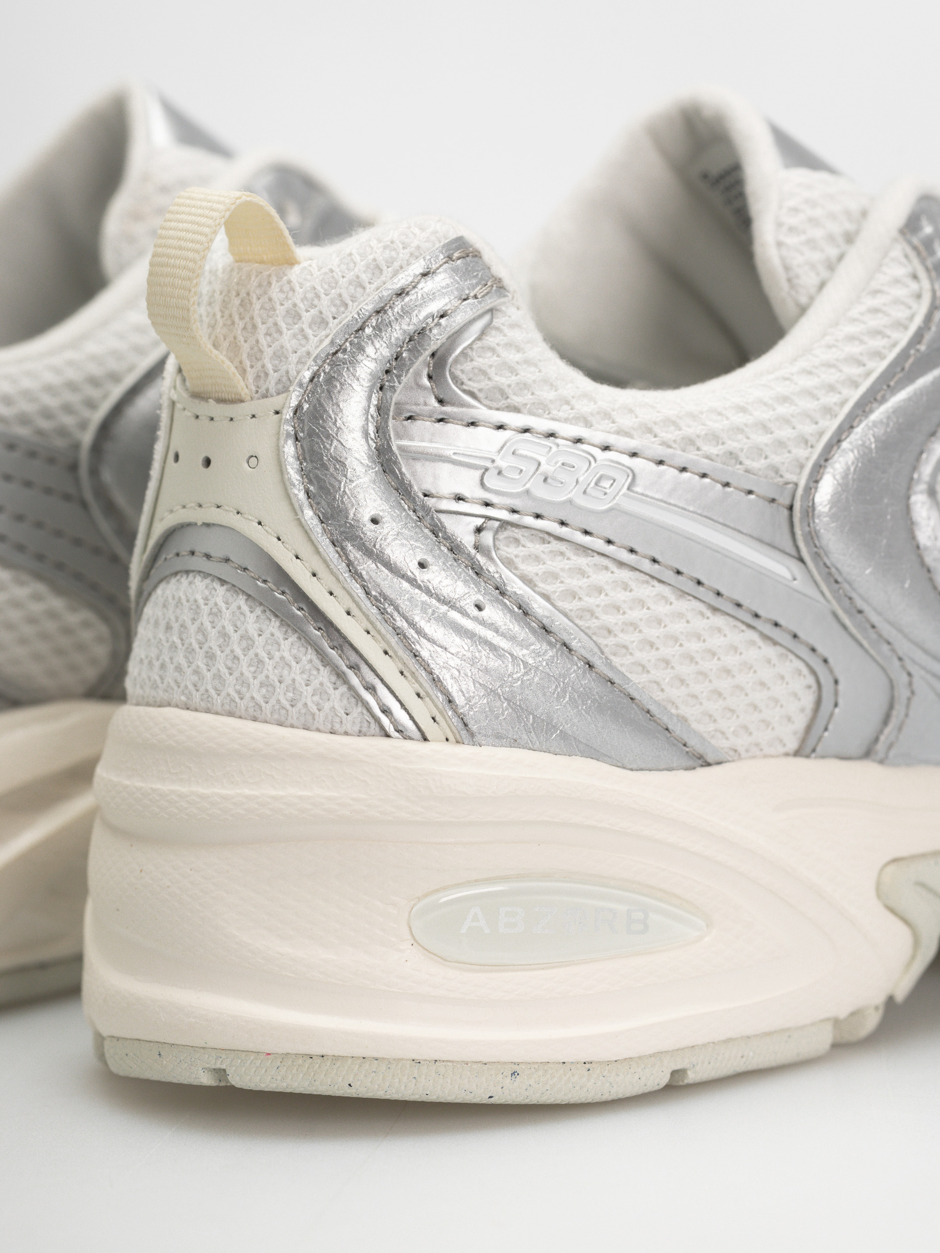 New Balance Shoes 530 (silver metallic/reflection)