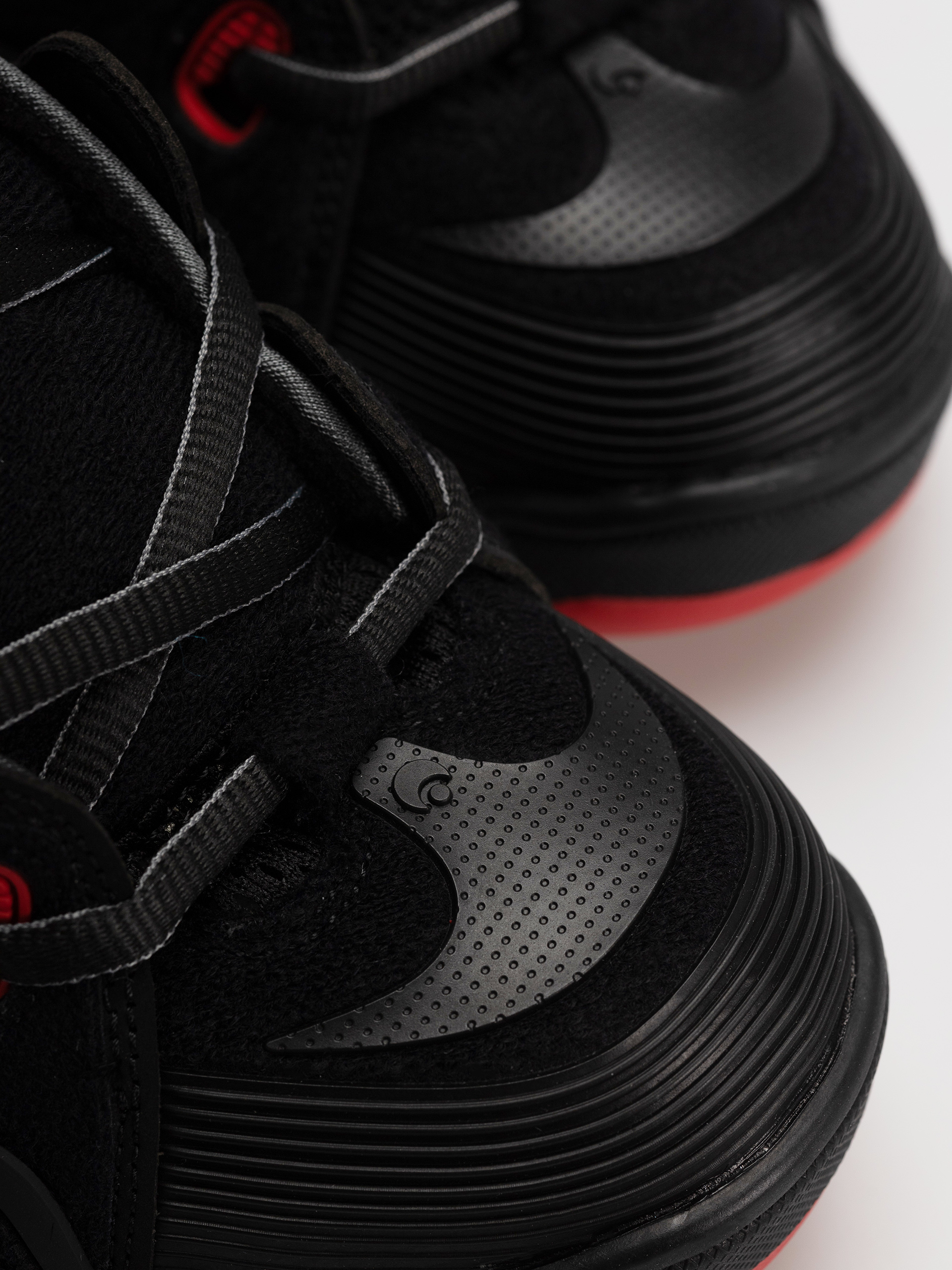 Osiris Shoes D3 2001 (black/red/velcro)