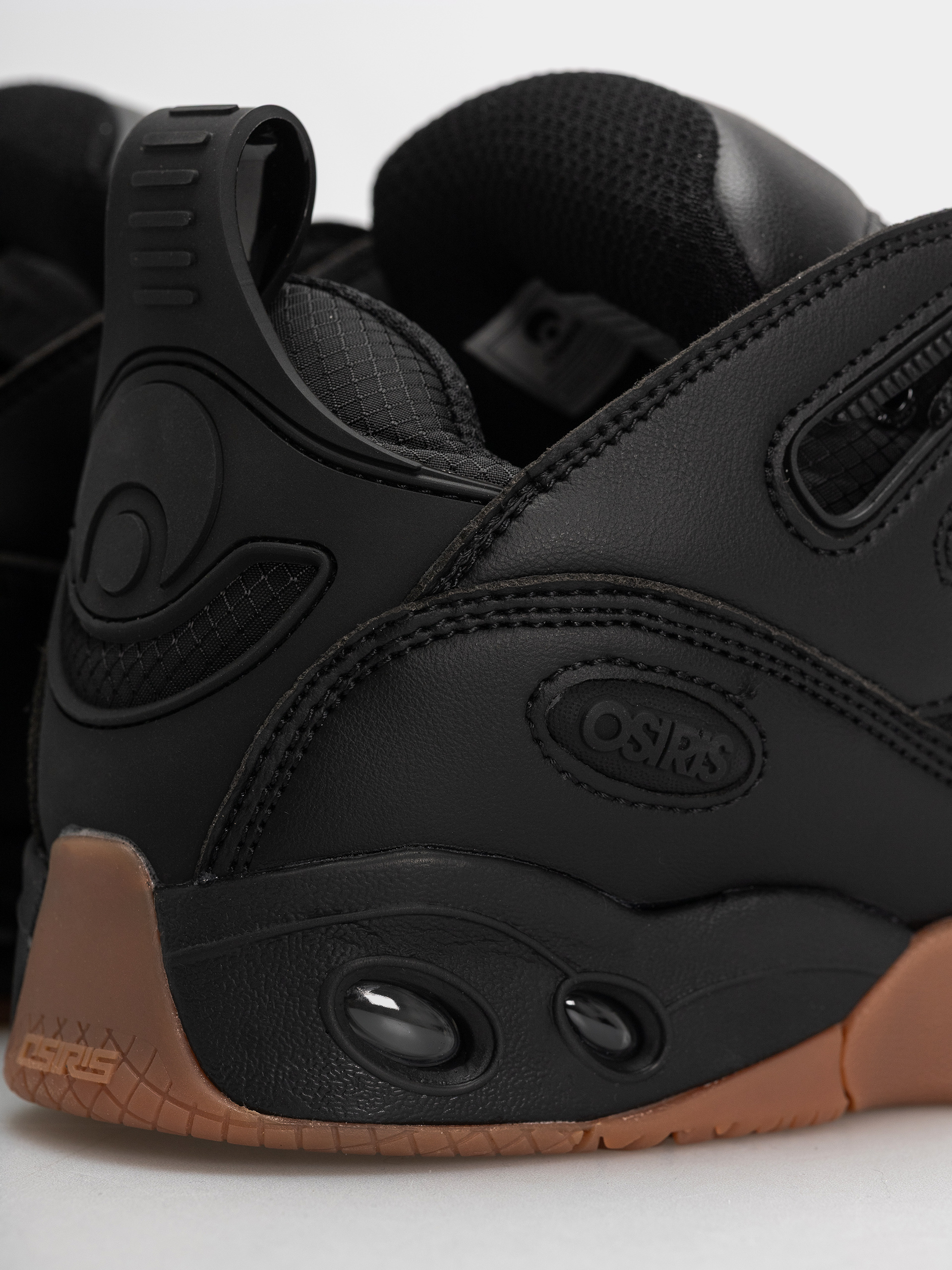 Osiris D3 E Schuhe (black/black/gum)
