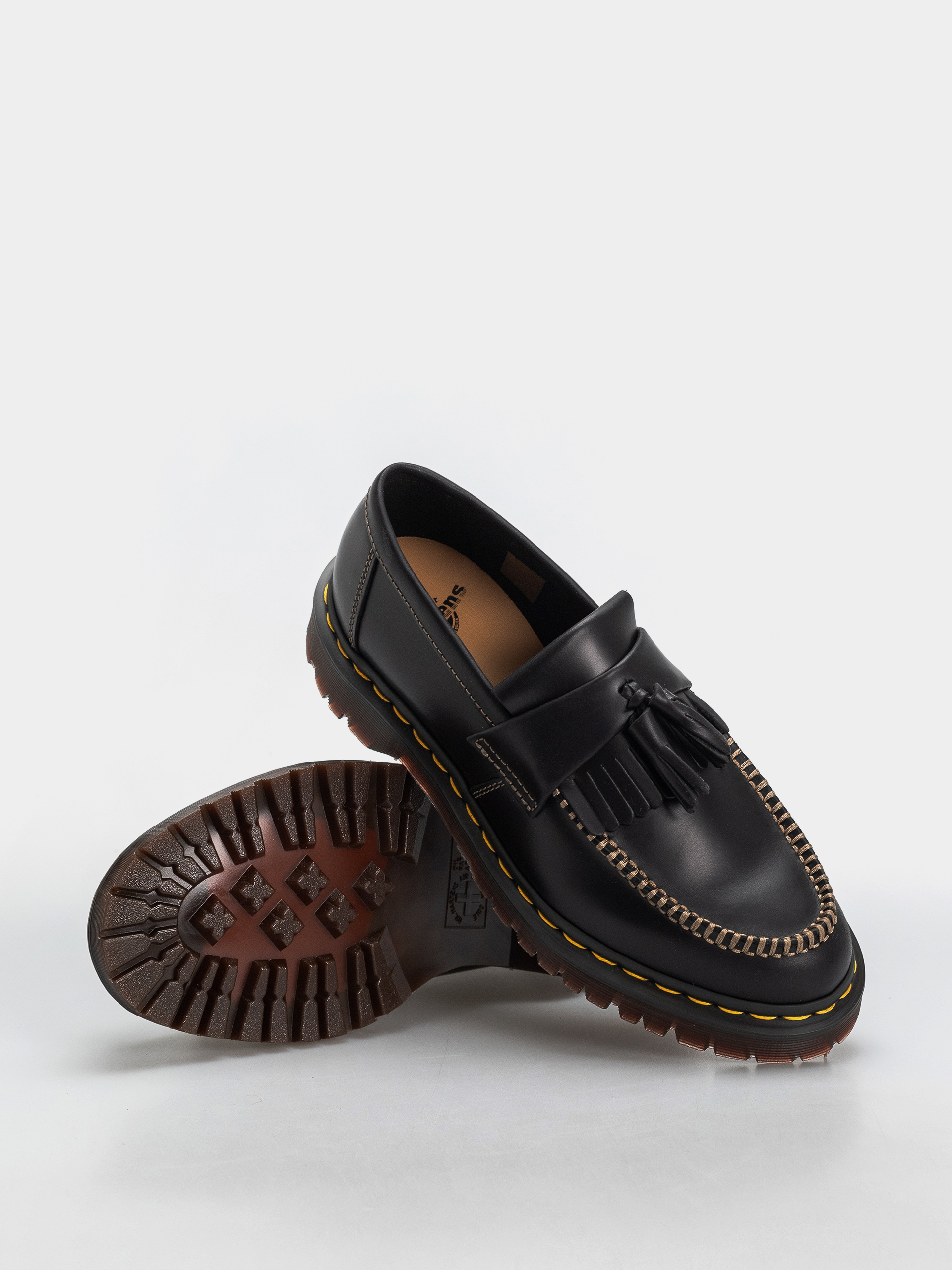 Dr. Martens Adrian Ben Tassel Loafer Shoes - black (black orleans)