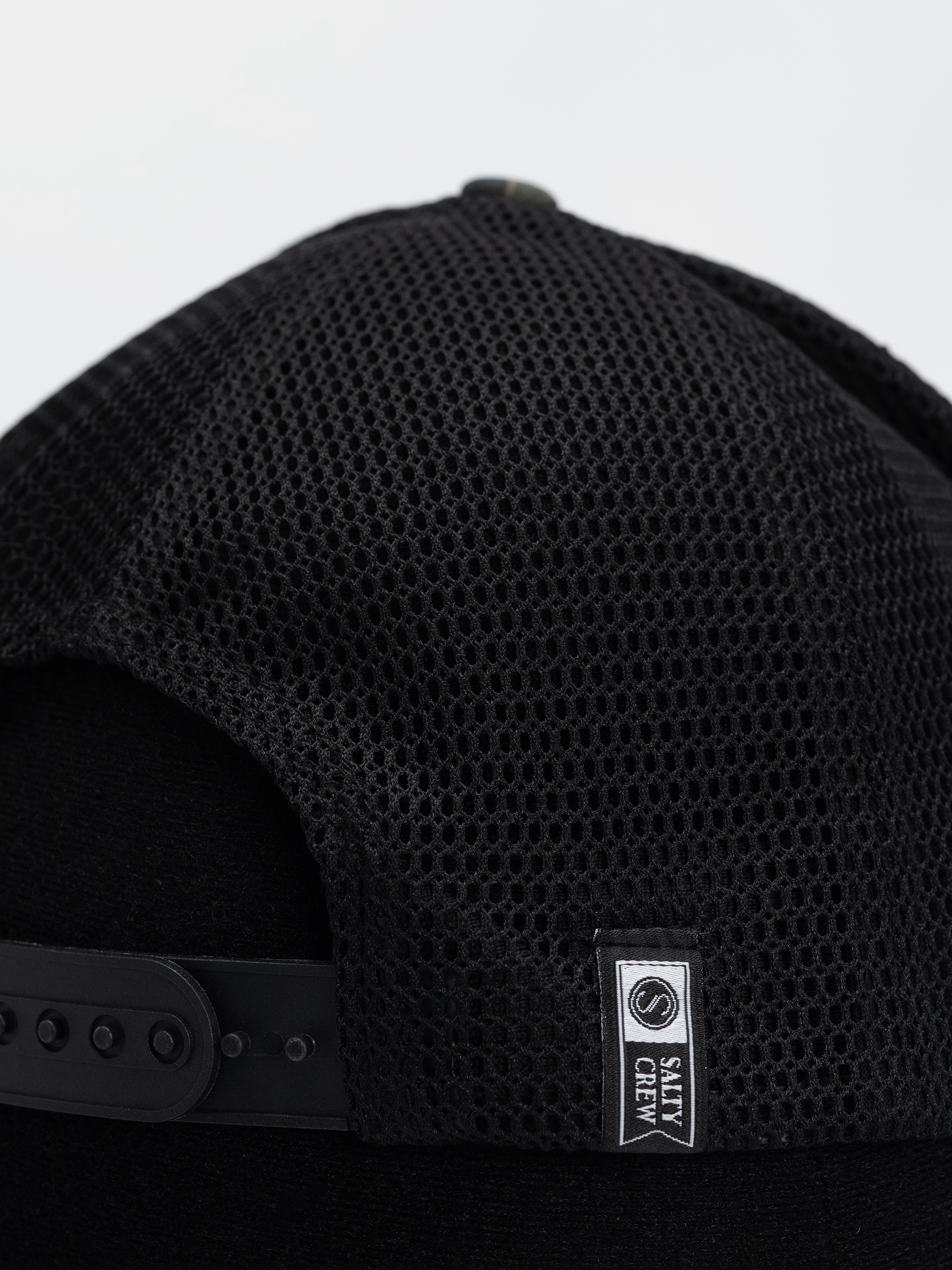 Salty Crew Cap Flyer Ops Trucker (camo)