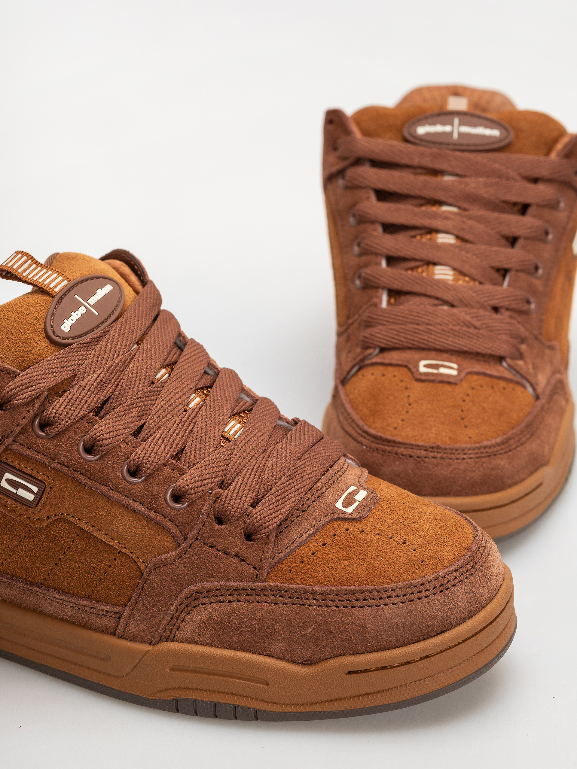 Globe Shoes Tilt Prime (rust brown)