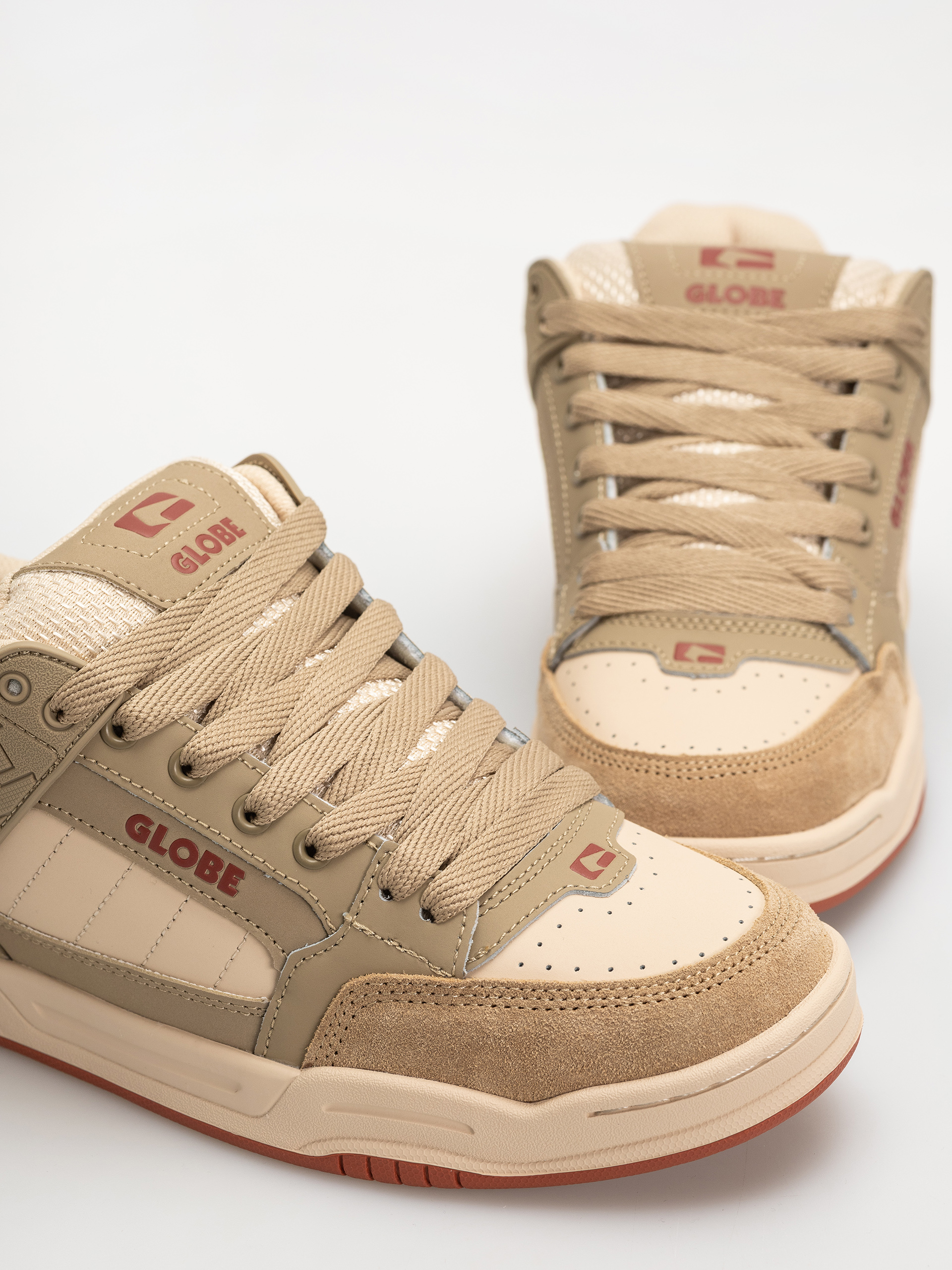 Globe Shoes Tilt (sand/red)