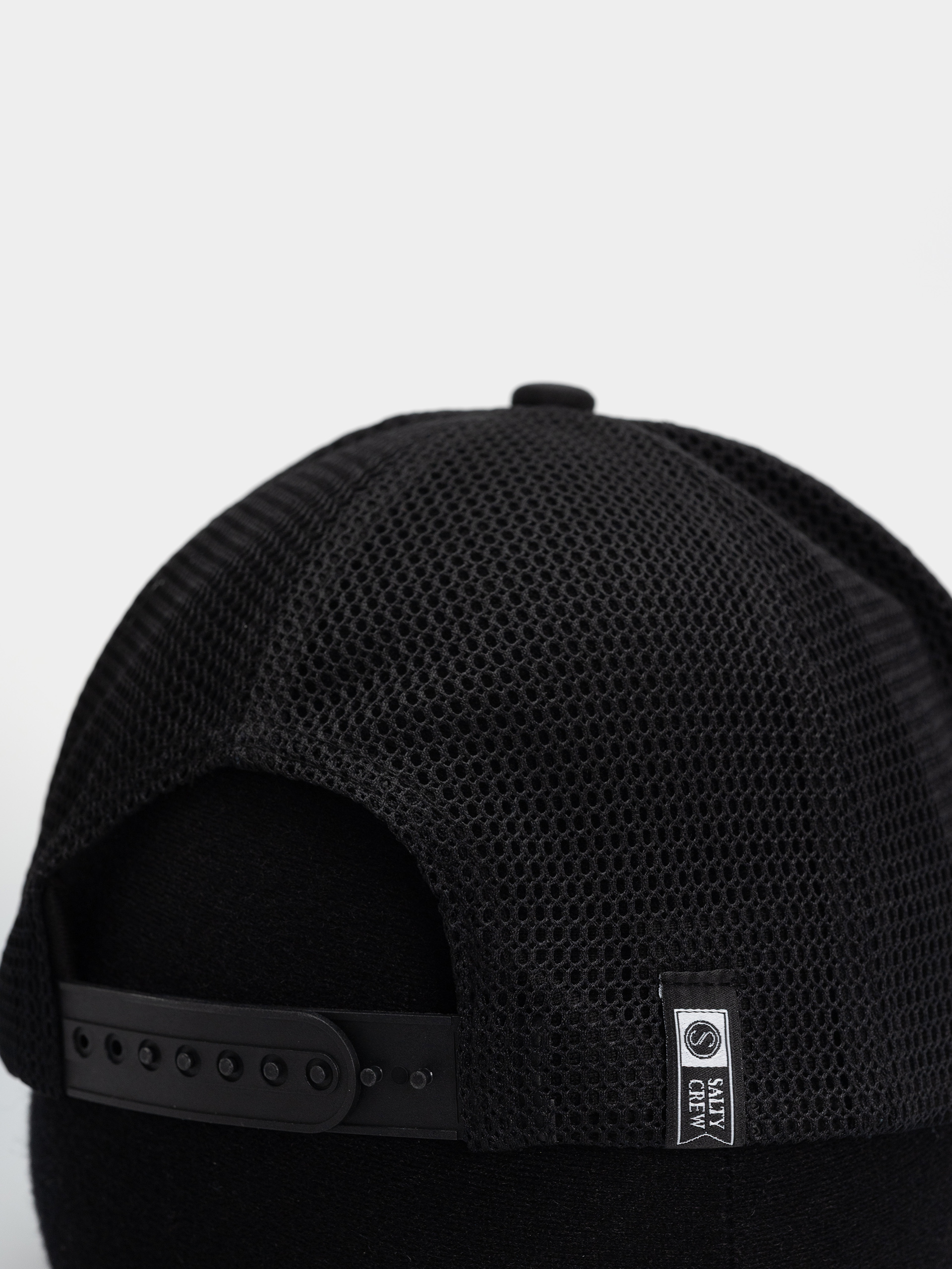 Salty Crew Cap Flyer Ops Trucker (black)