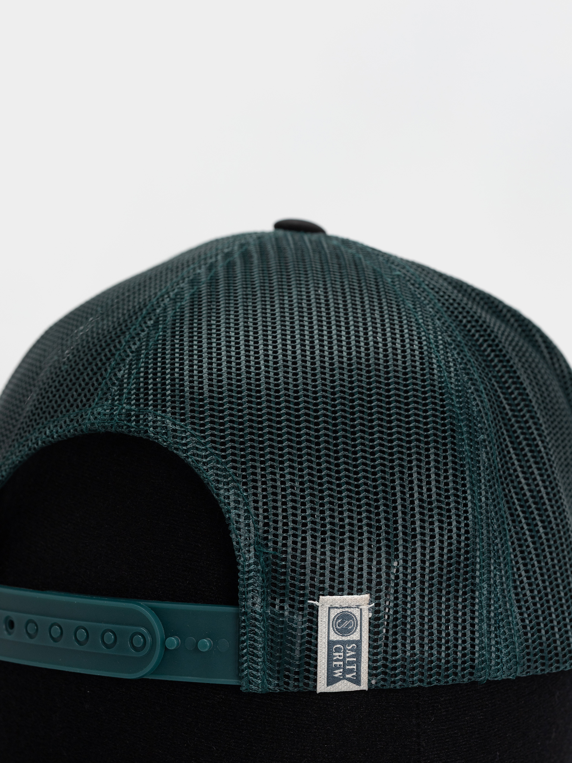 Salty Crew Cap Pinnacle 2 Retro Trucker (black/hydro)