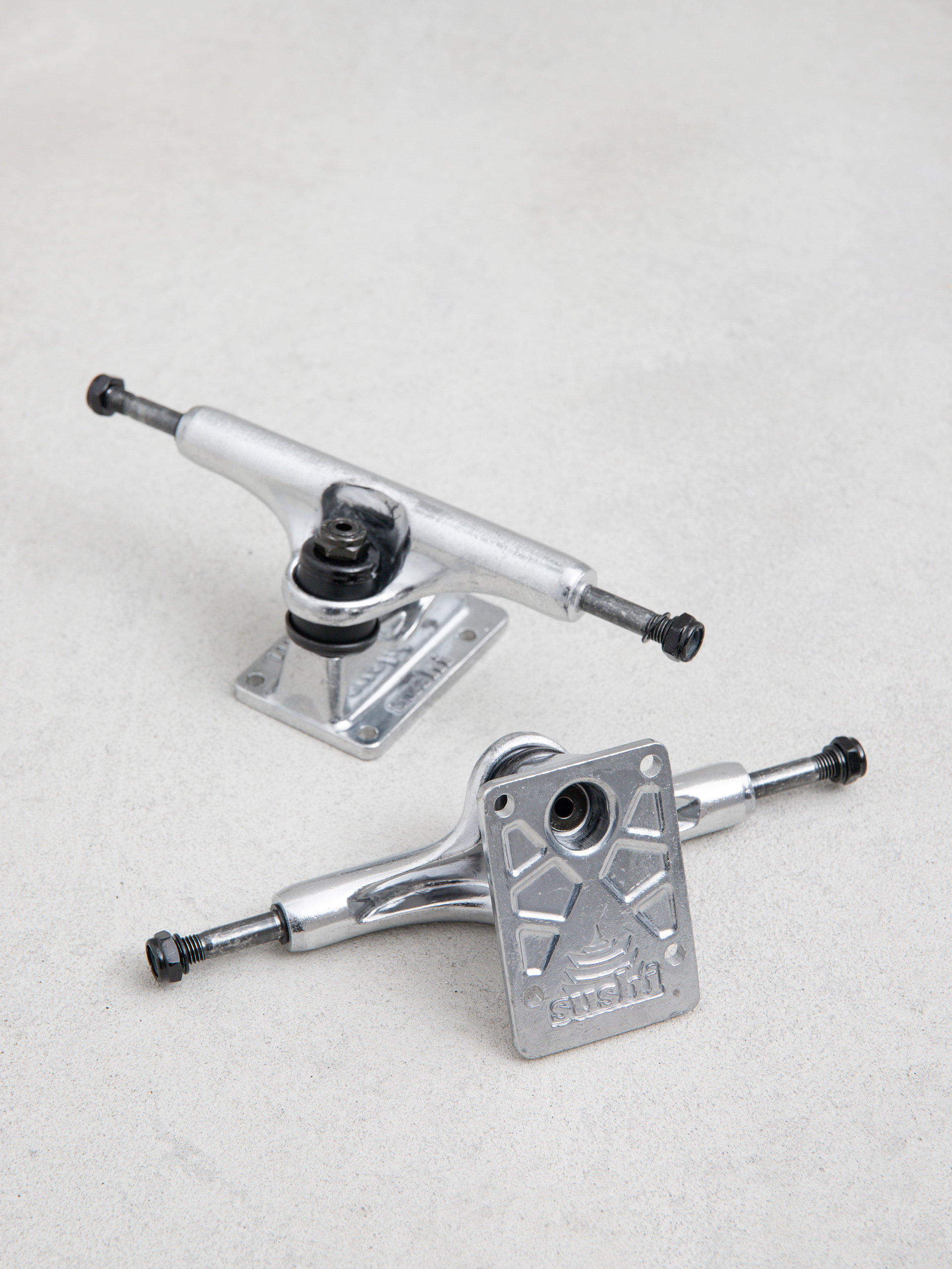 Birdhouse Team Logo Skateboard (black)