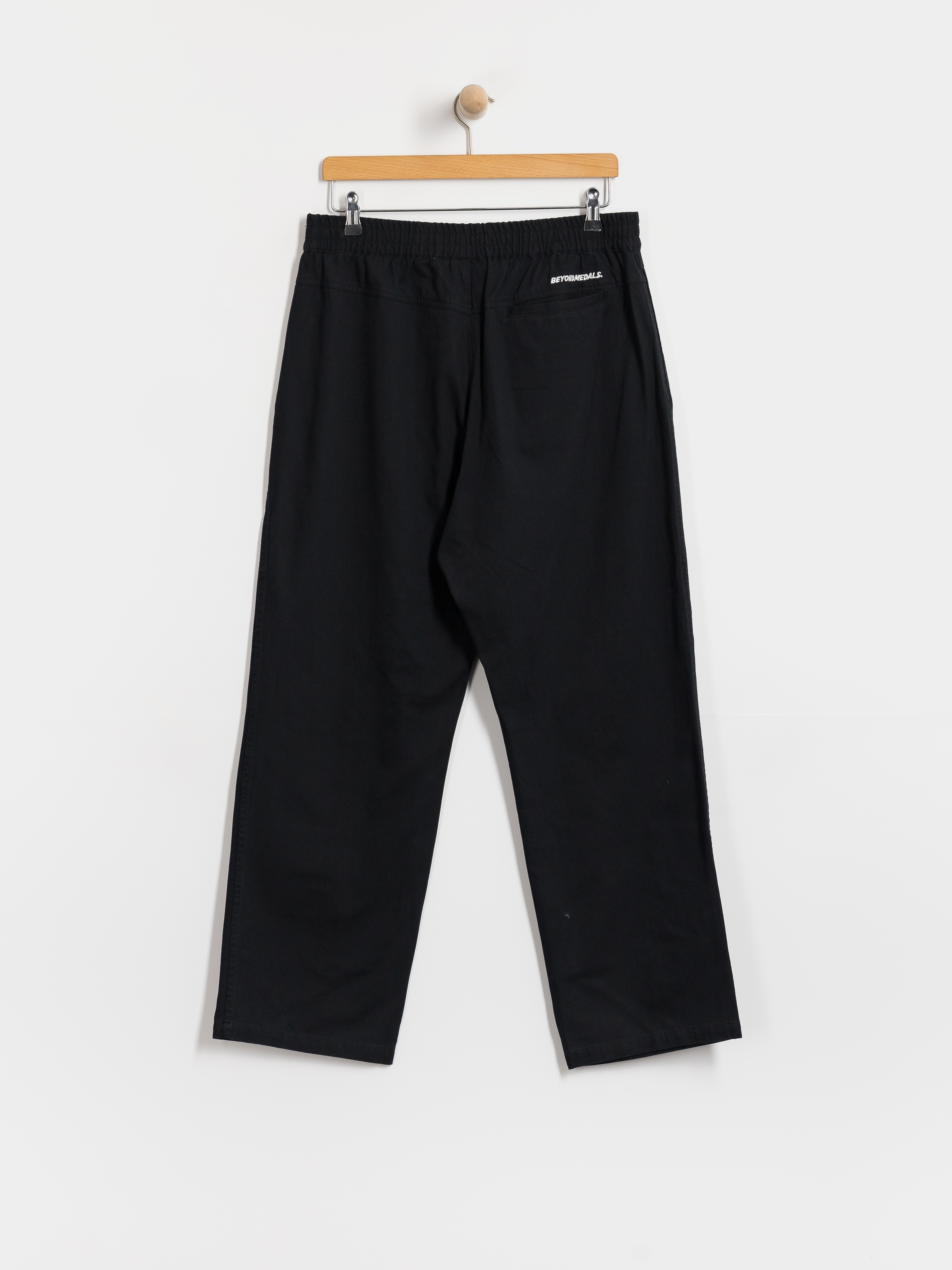 Beyond Medals Surf Hose (black)