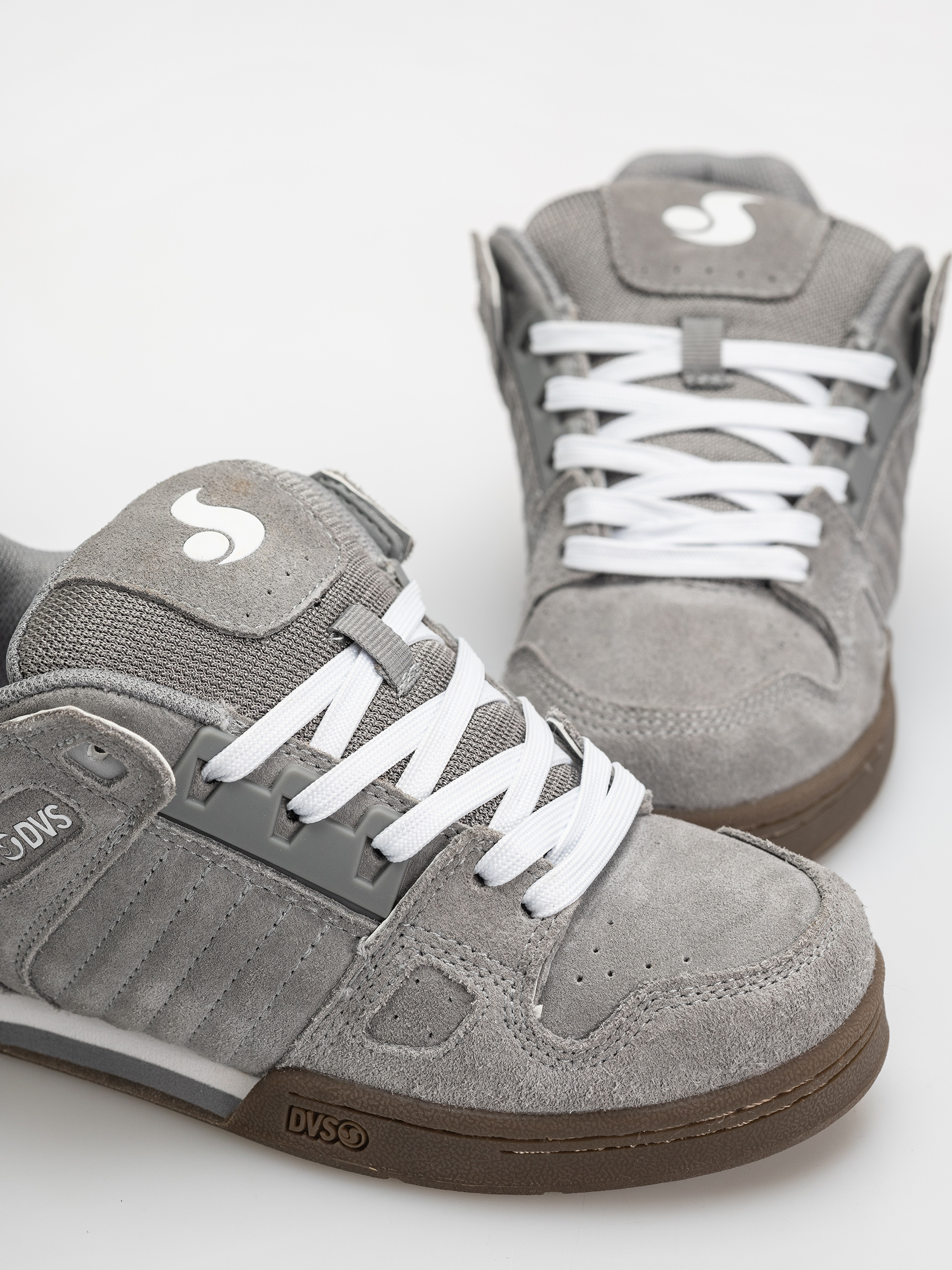 DVS Schuhe Celsius (charcoal/white/gum)