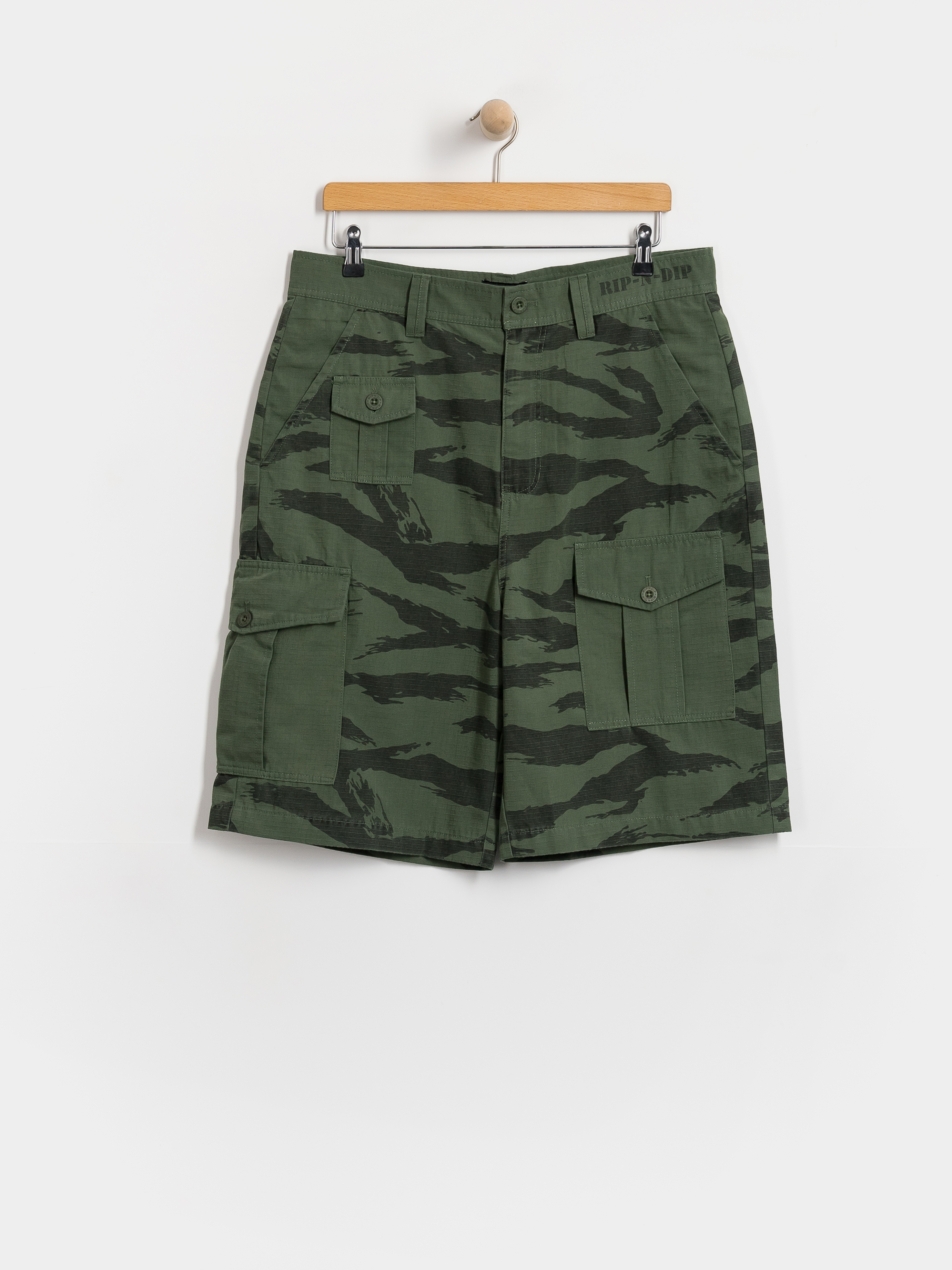 RipNDip Shorts Camo
