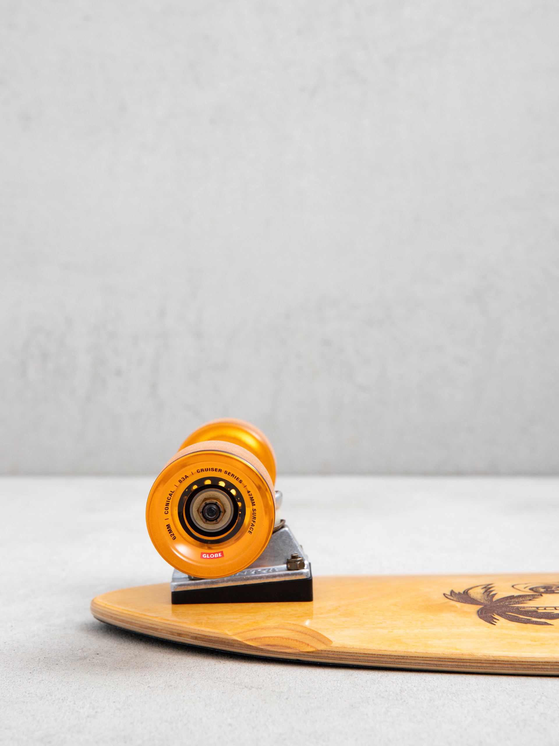 Globe Cruiser Chromantic (beach bum)