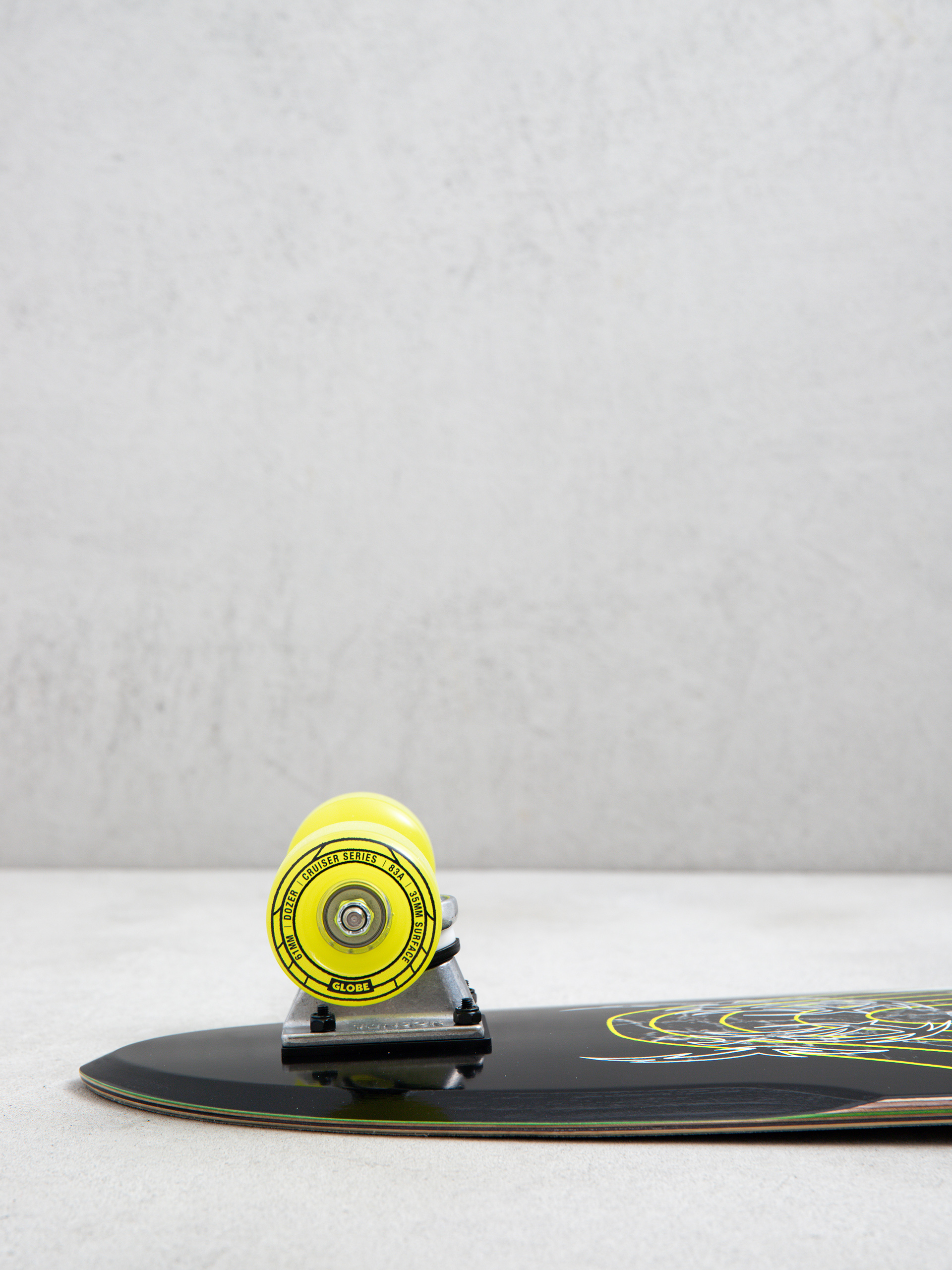 Globe Cruiser Blazer Fuego (bamboo green)