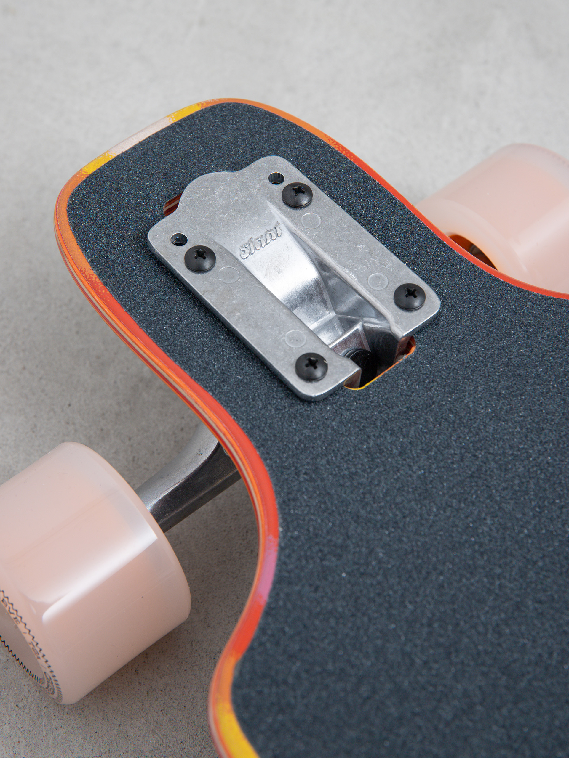 Globe Longboard Outlier (scorch)