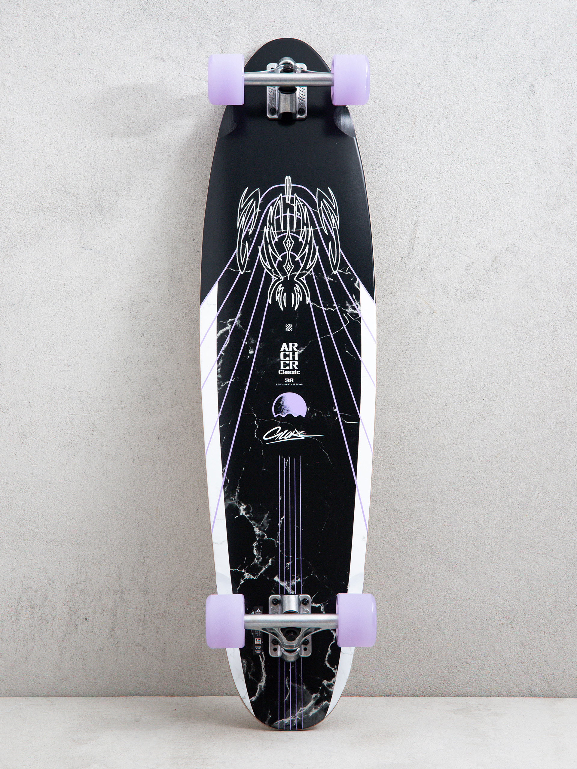 Globe Pinner Classic Longboard - black (coconut/black tide)