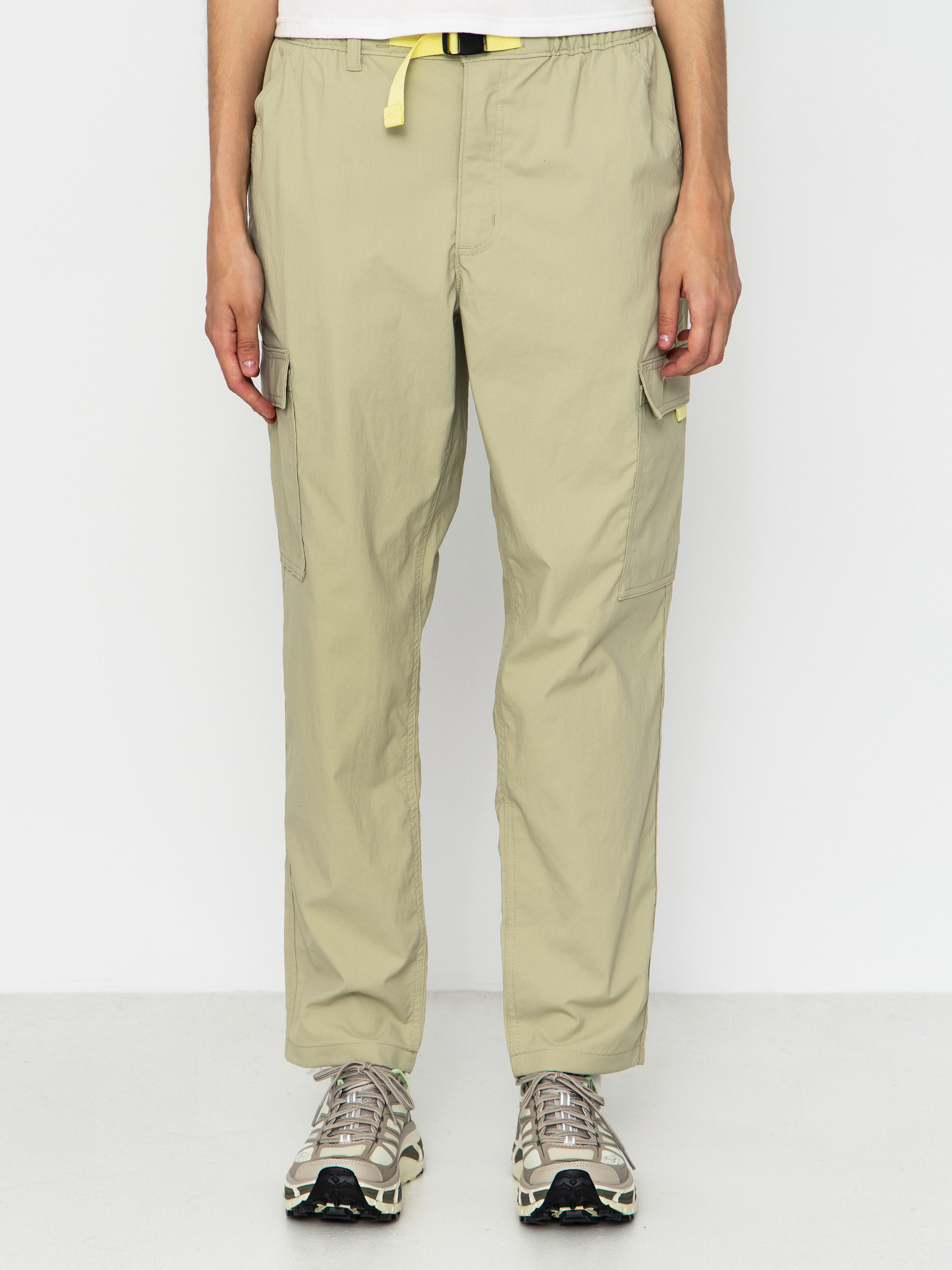 Patagonia Outdoor Everyday Cargo Wmn Pants - green (basin green)