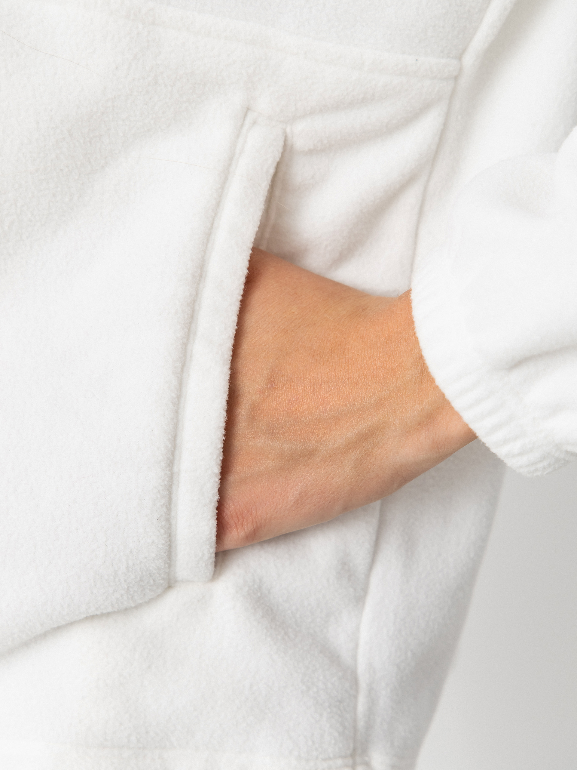 Womens Patagonia Micro D 1/2 Zip Fleece (birch white)
