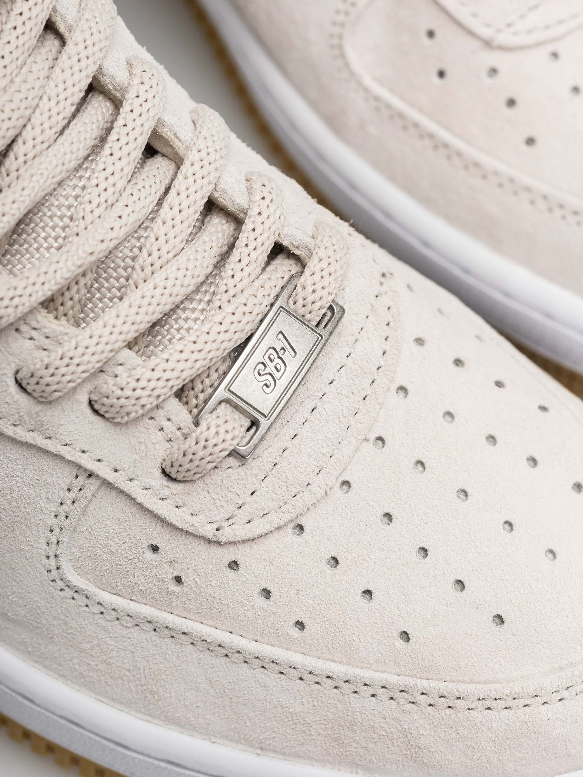 Nike SB Schuhe Air Force 1 (lt orewood brn/lt orewood brn/white)