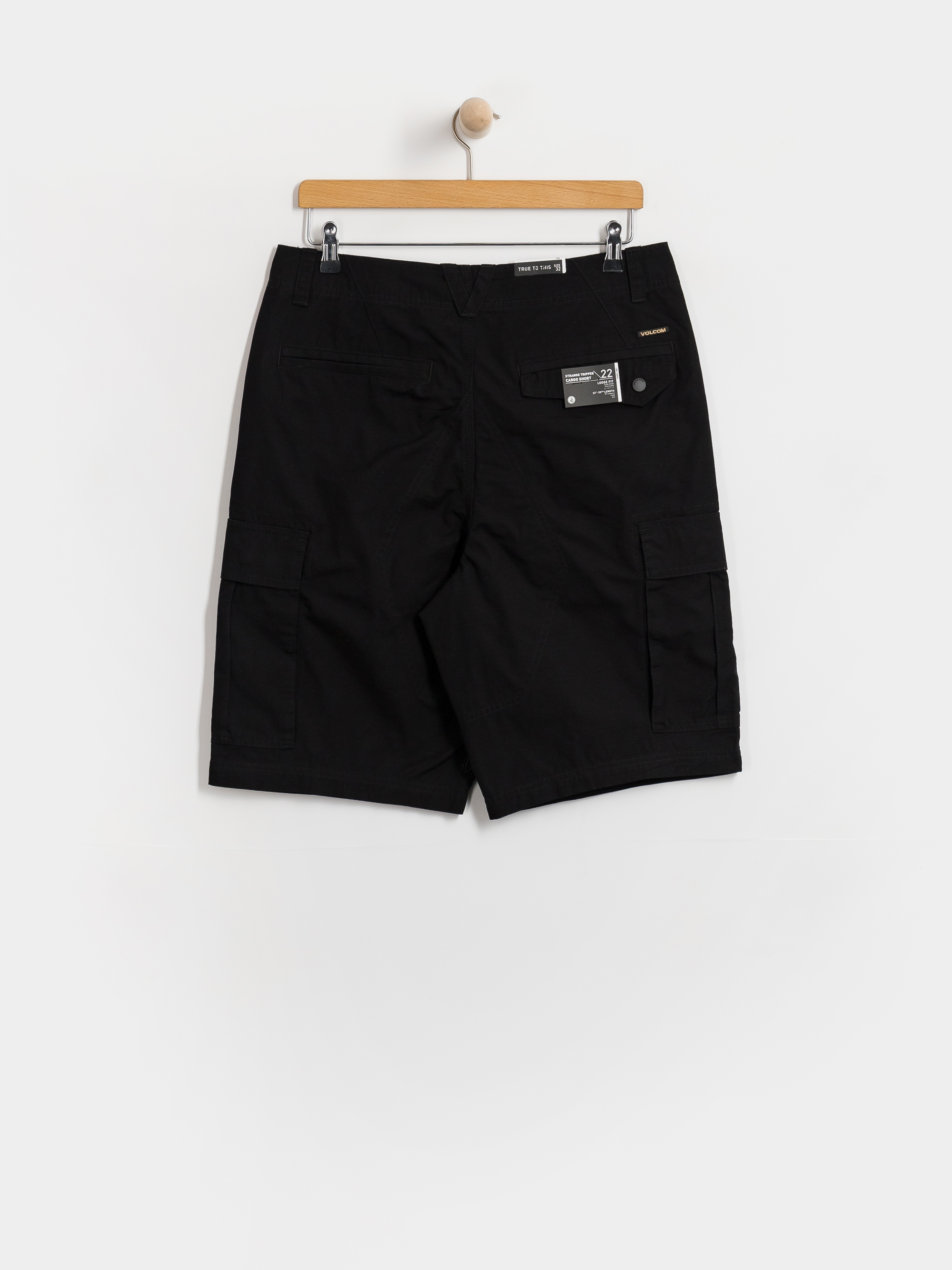 Volcom Strange Tripper Cargo 22 Shorts (black)