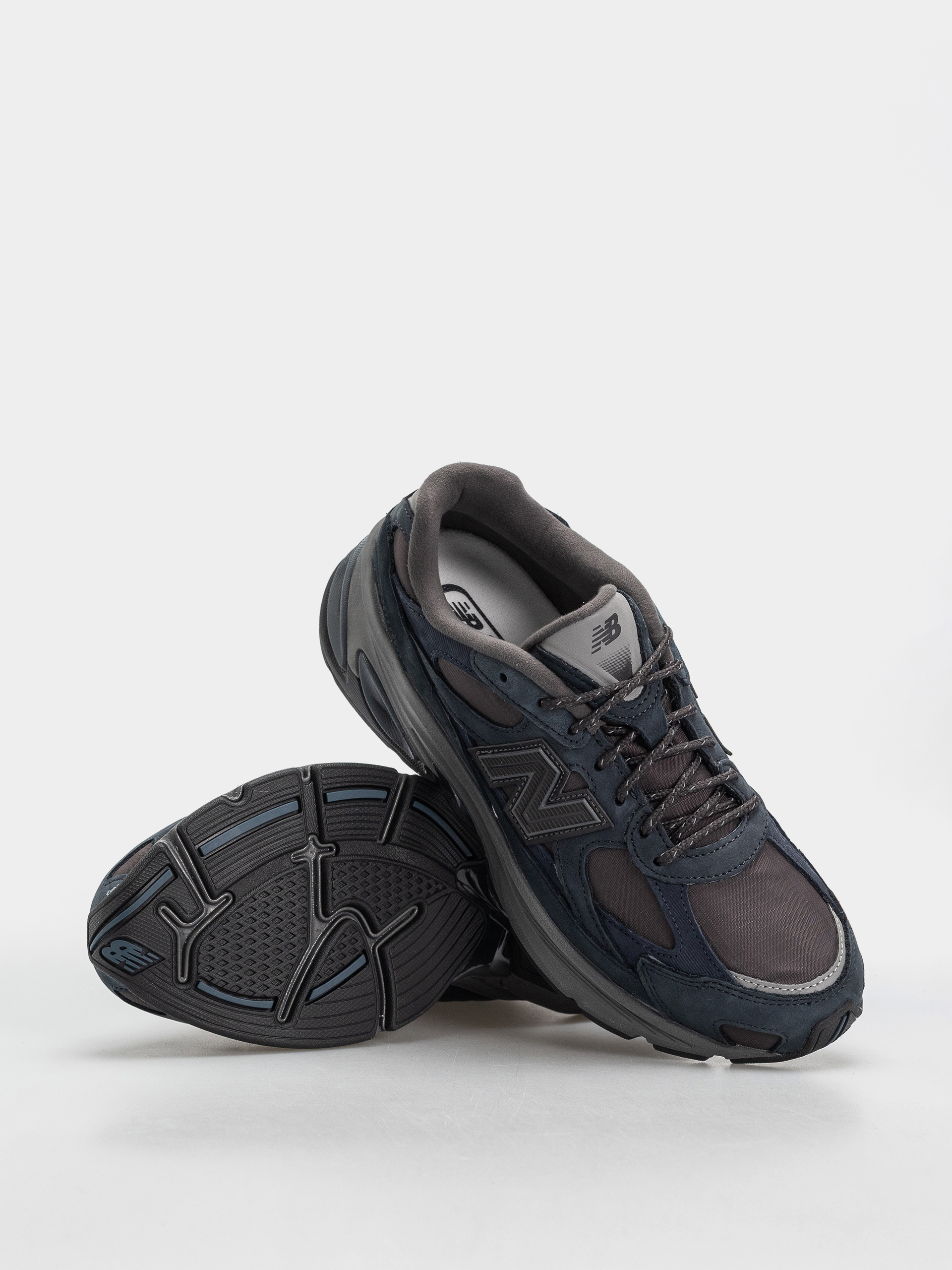 New Balance Schuhe 2010 (outerspace/faded black/eclipse)