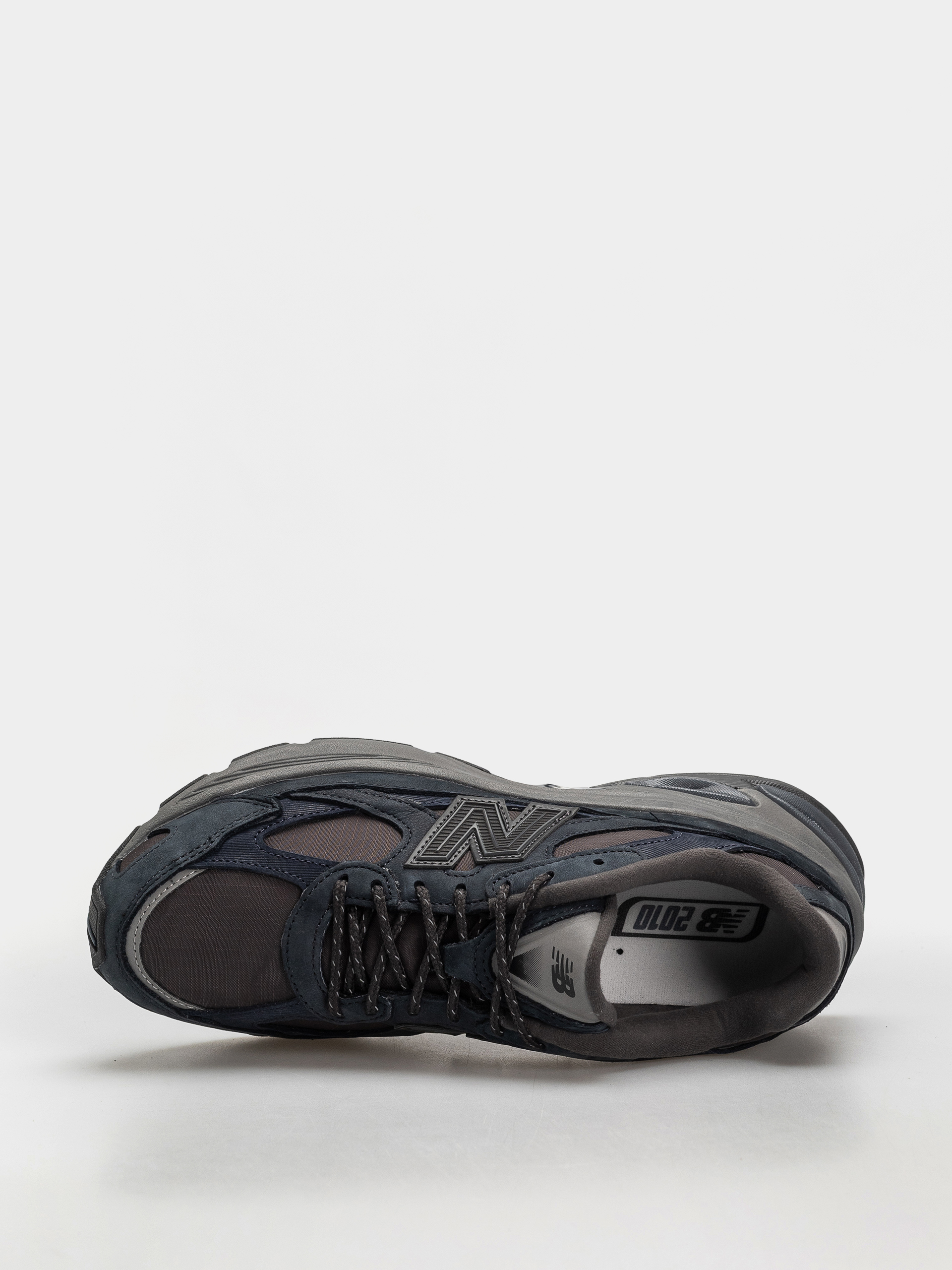 New Balance Shoes 2010 (outerspace/faded black/eclipse)
