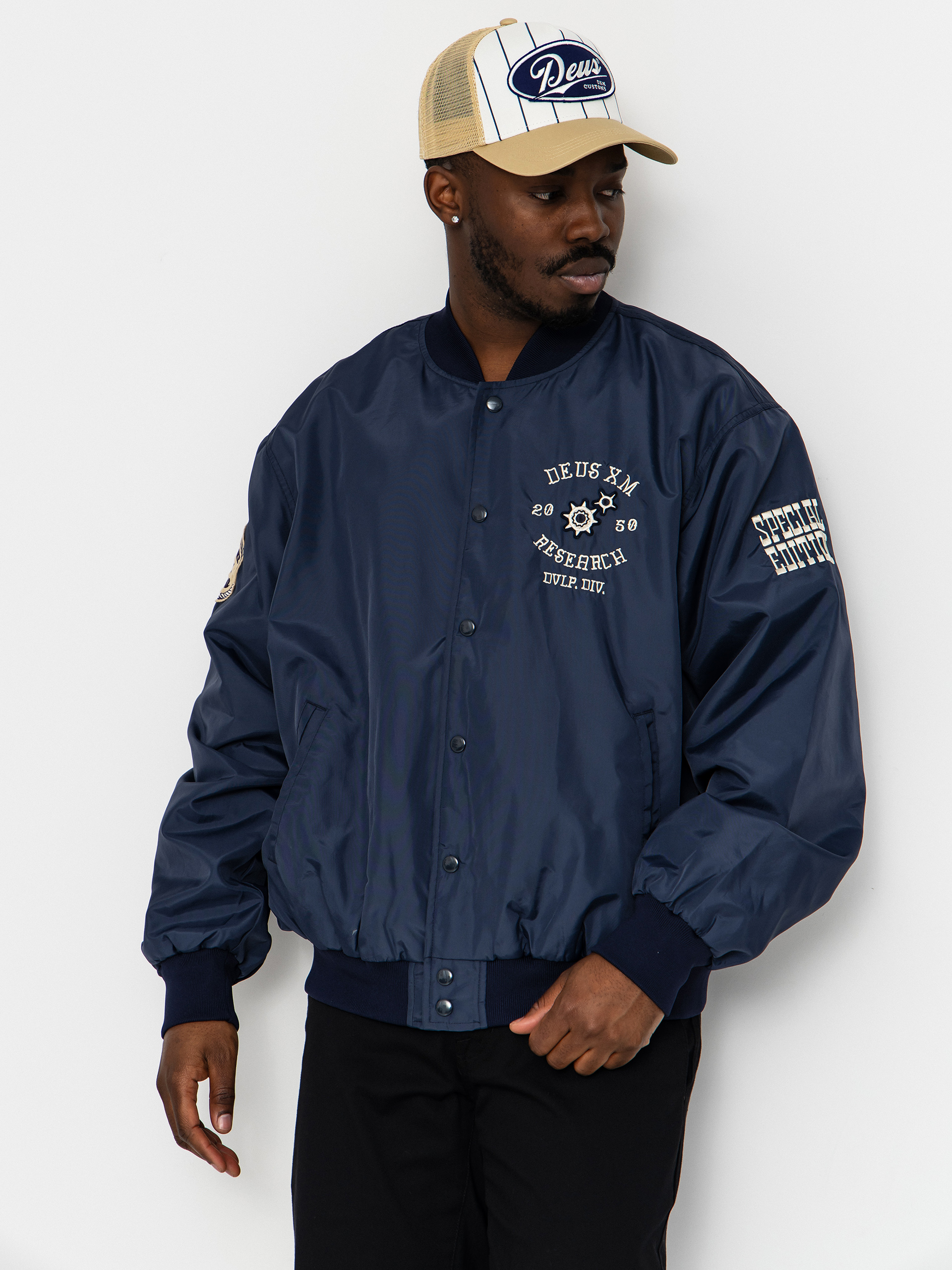 Deus Ex Machina Horsepower Jacket (black iris)